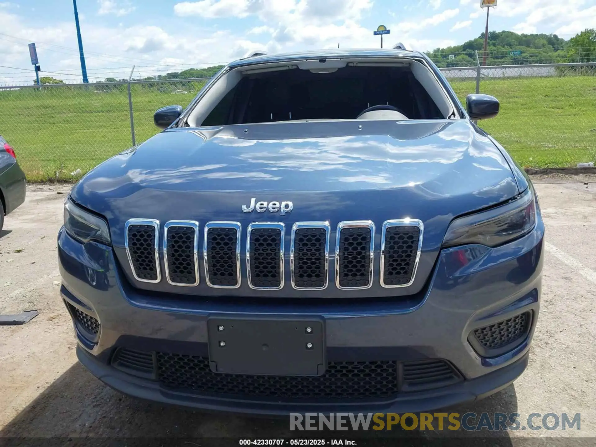 12 Photograph of a damaged car 1C4PJLCB7LD645140 JEEP CHEROKEE 2020