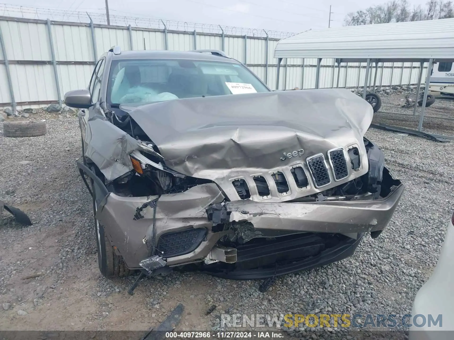 12 Photograph of a damaged car 1C4PJLCB8LD525508 JEEP CHEROKEE 2020