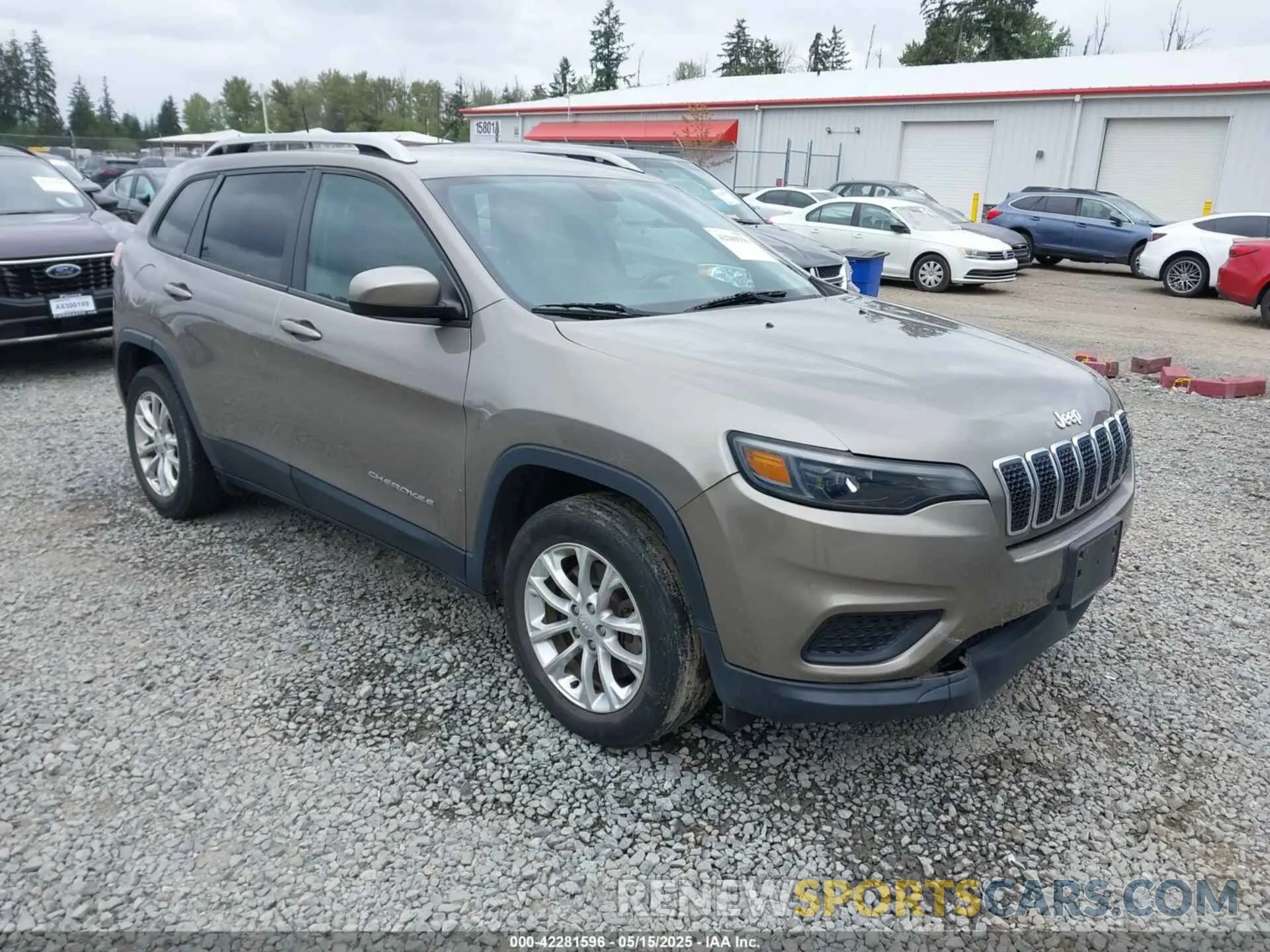 1 Photograph of a damaged car 1C4PJLCB8LD606699 JEEP CHEROKEE 2020
