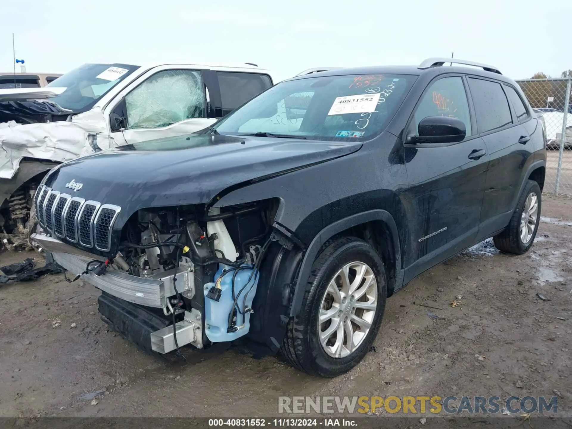 2 Photograph of a damaged car 1C4PJLCBXLD619261 JEEP CHEROKEE 2020