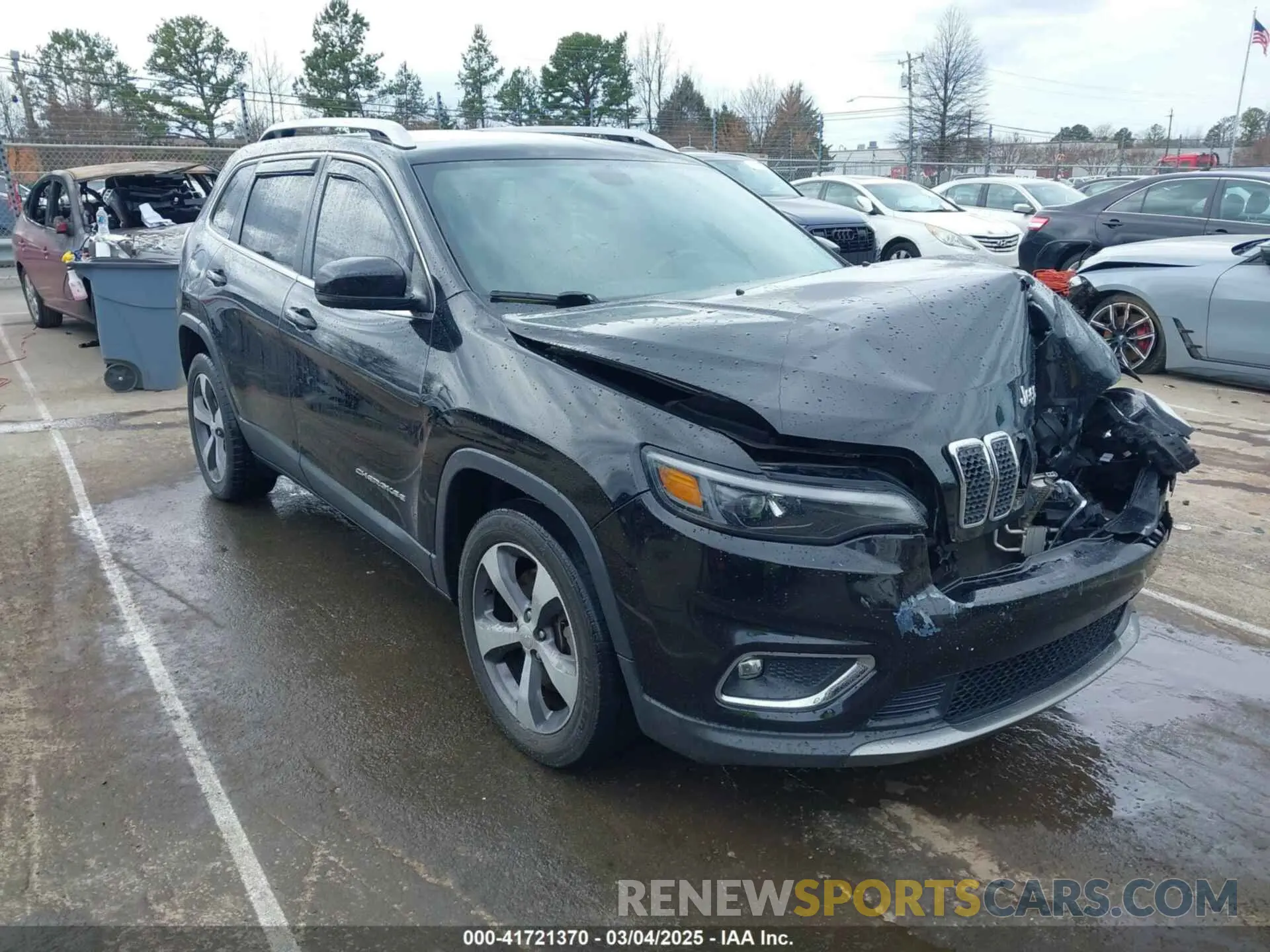 1 Photograph of a damaged car 1C4PJLDB0LD560770 JEEP CHEROKEE 2020