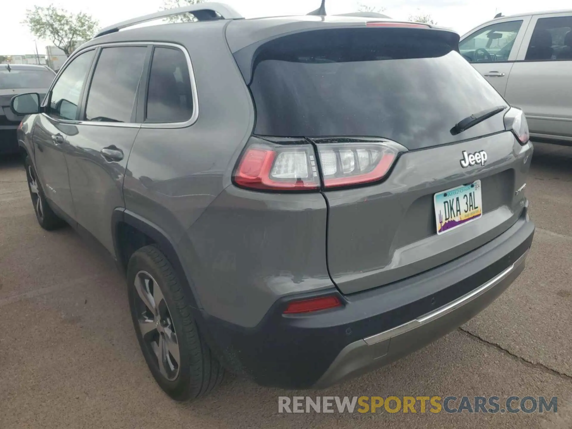 9 Photograph of a damaged car 1C4PJLDB1LD549132 JEEP CHEROKEE 2020
