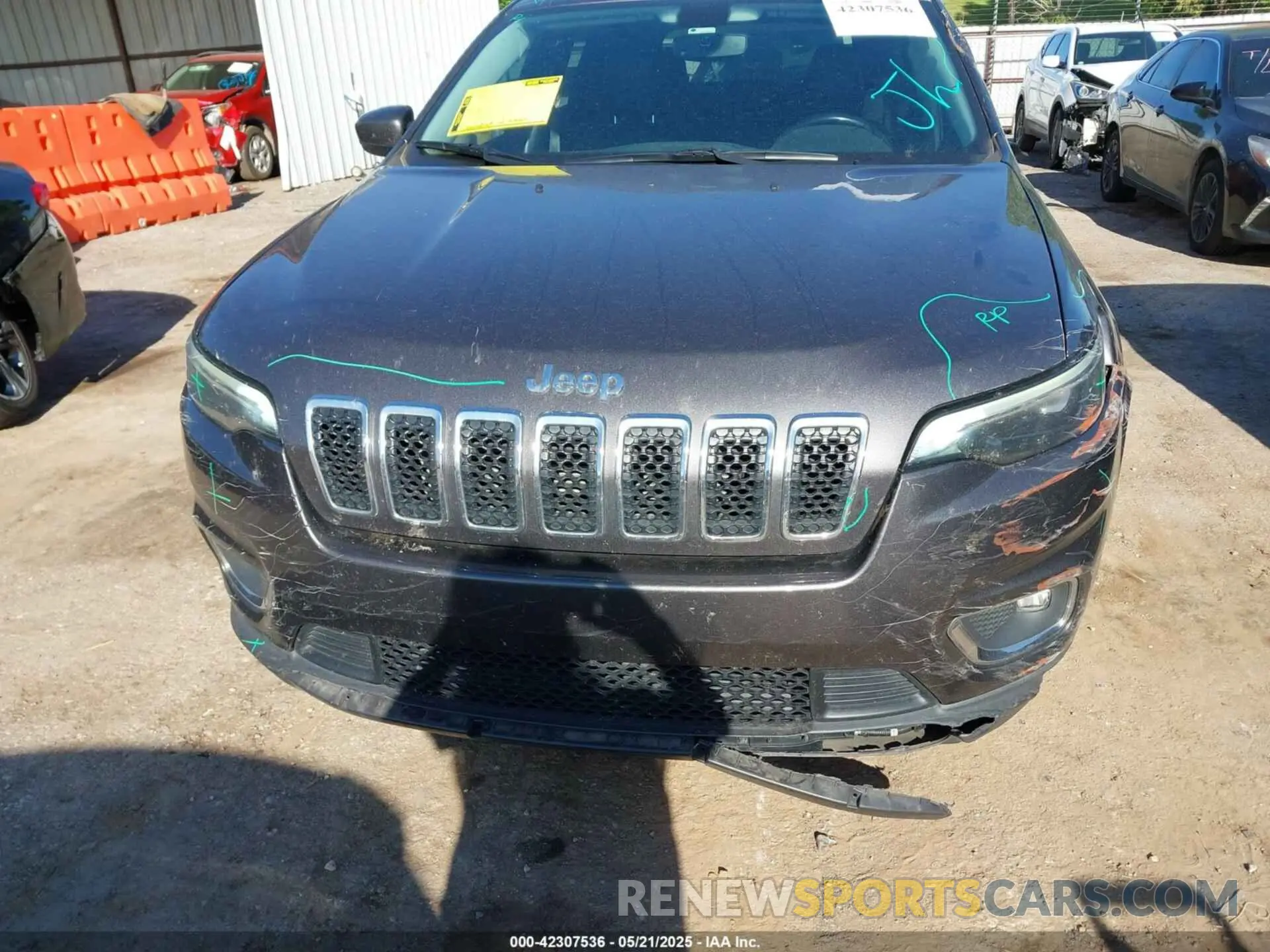 13 Photograph of a damaged car 1C4PJLDB3LD547365 JEEP CHEROKEE 2020