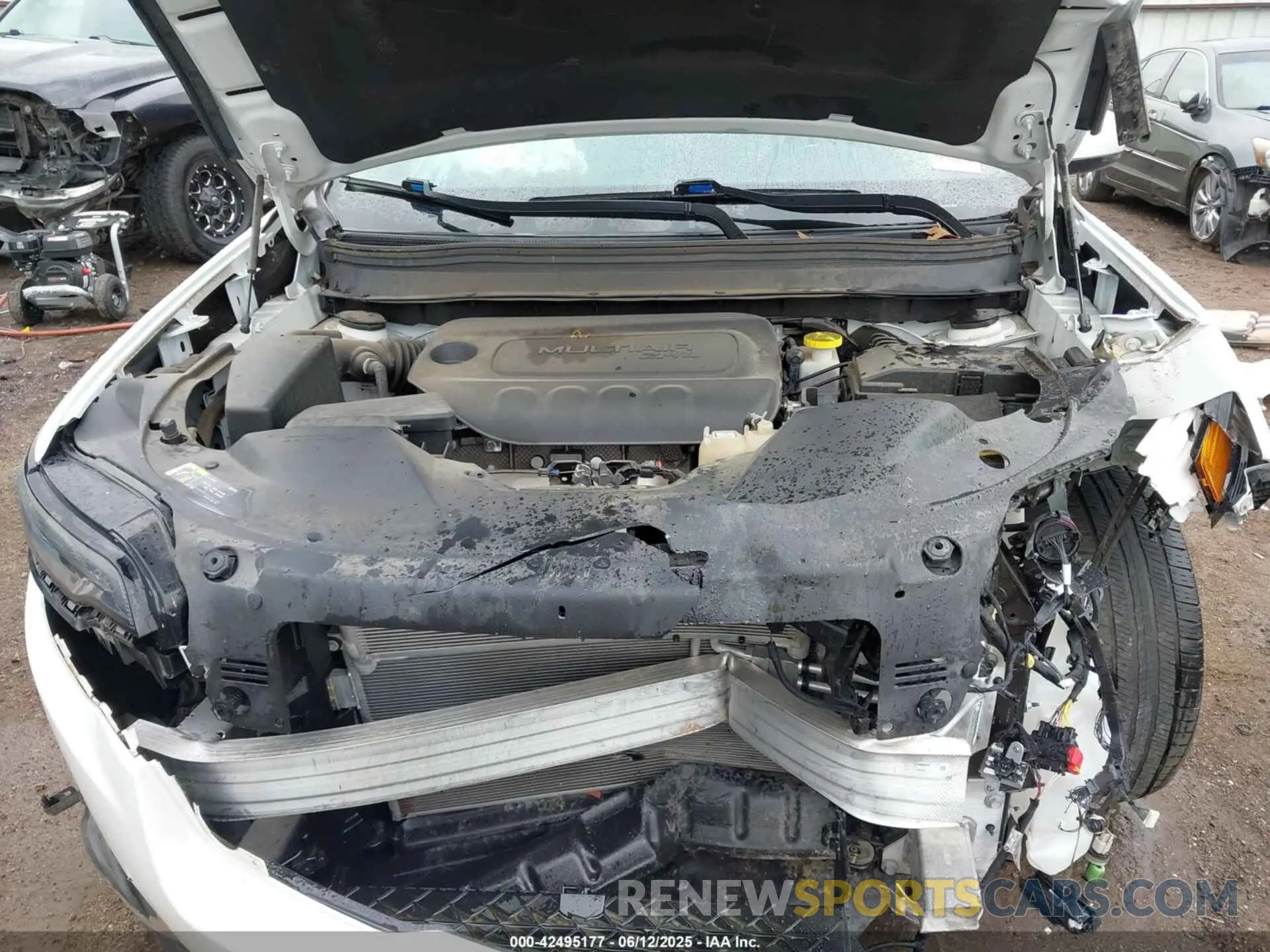 10 Photograph of a damaged car 1C4PJLDB3LD643254 JEEP CHEROKEE 2020