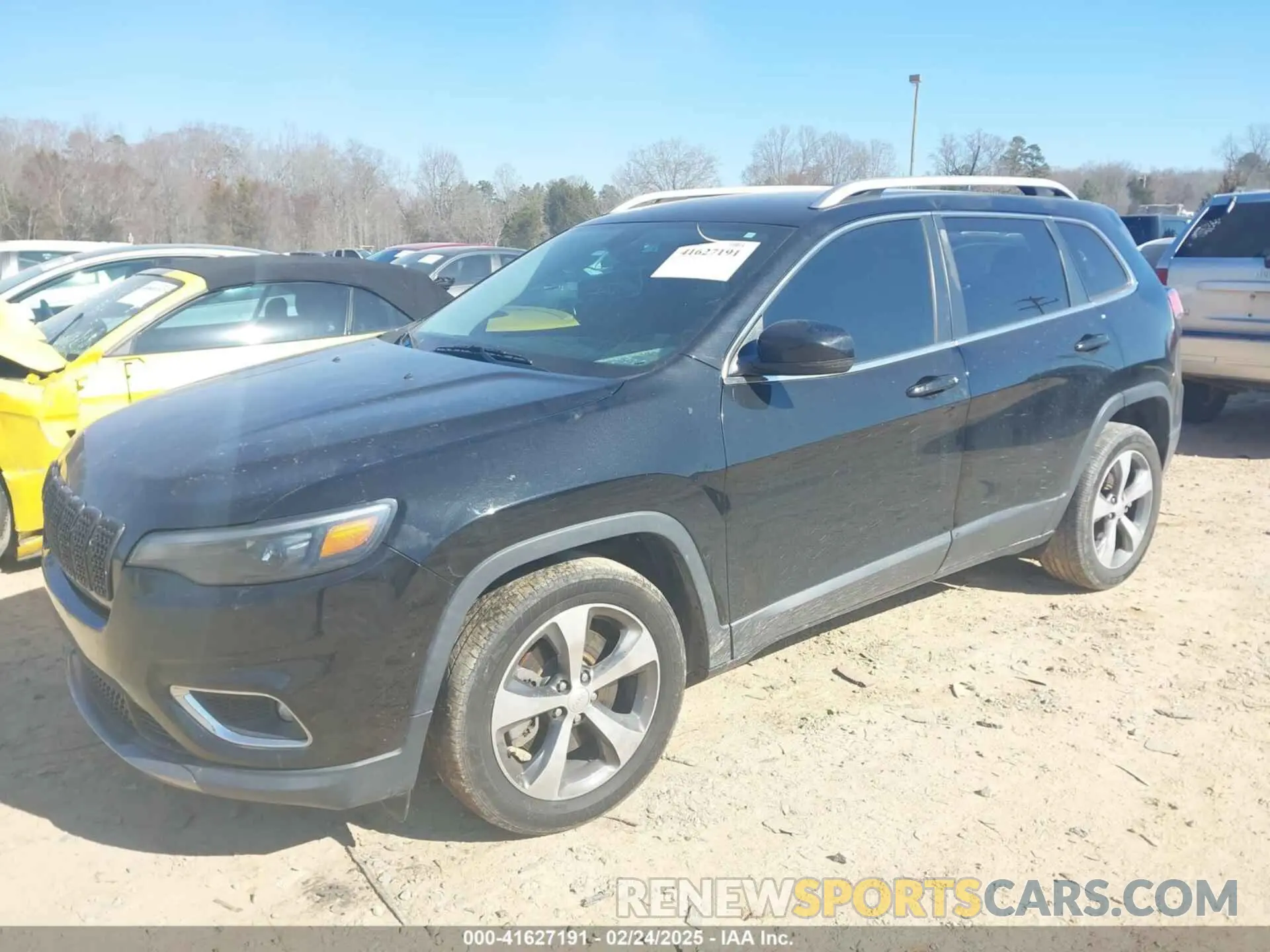 2 Photograph of a damaged car 1C4PJLDB4LD568404 JEEP CHEROKEE 2020