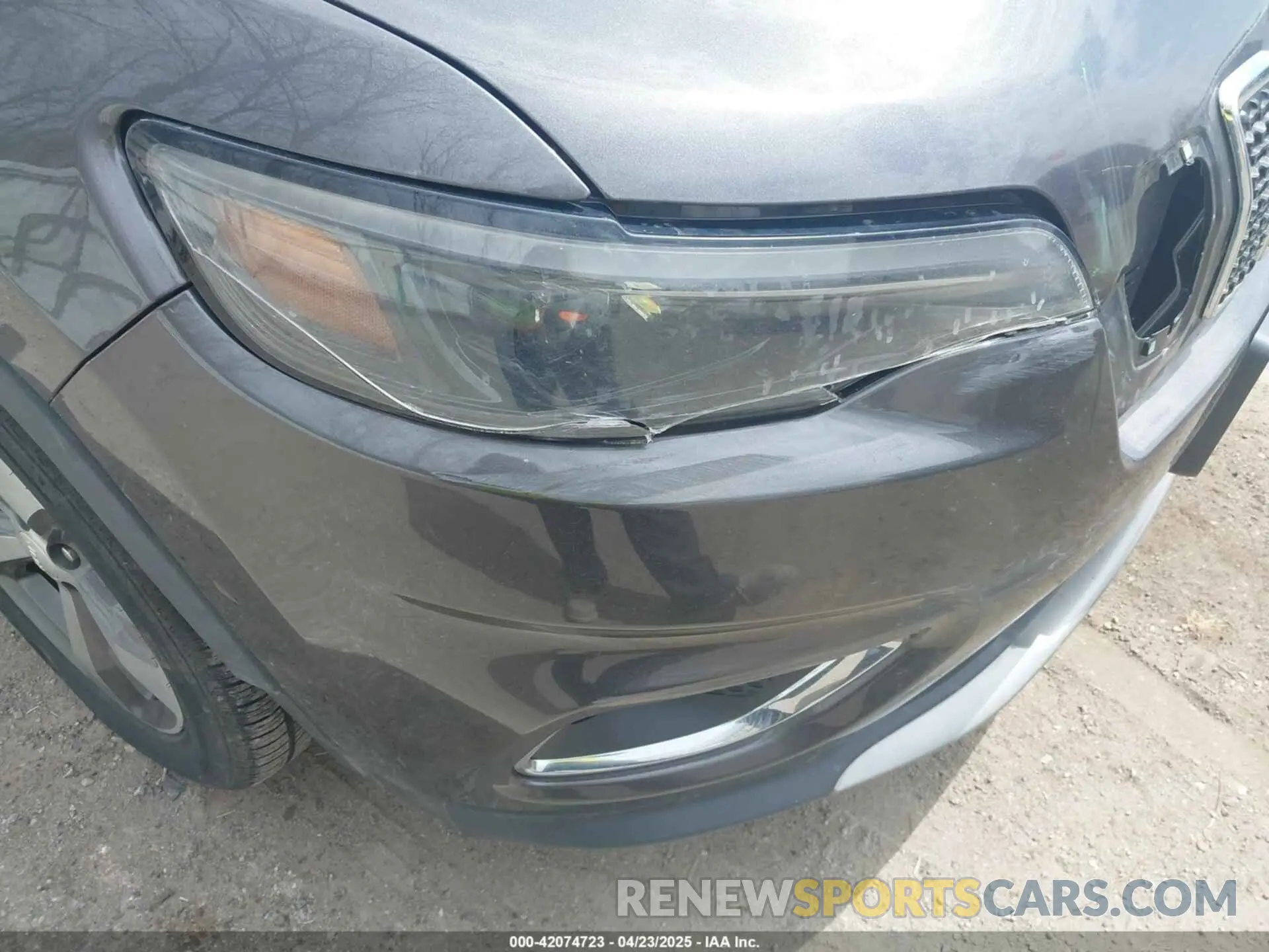 20 Photograph of a damaged car 1C4PJLDB9LD529985 JEEP CHEROKEE 2020