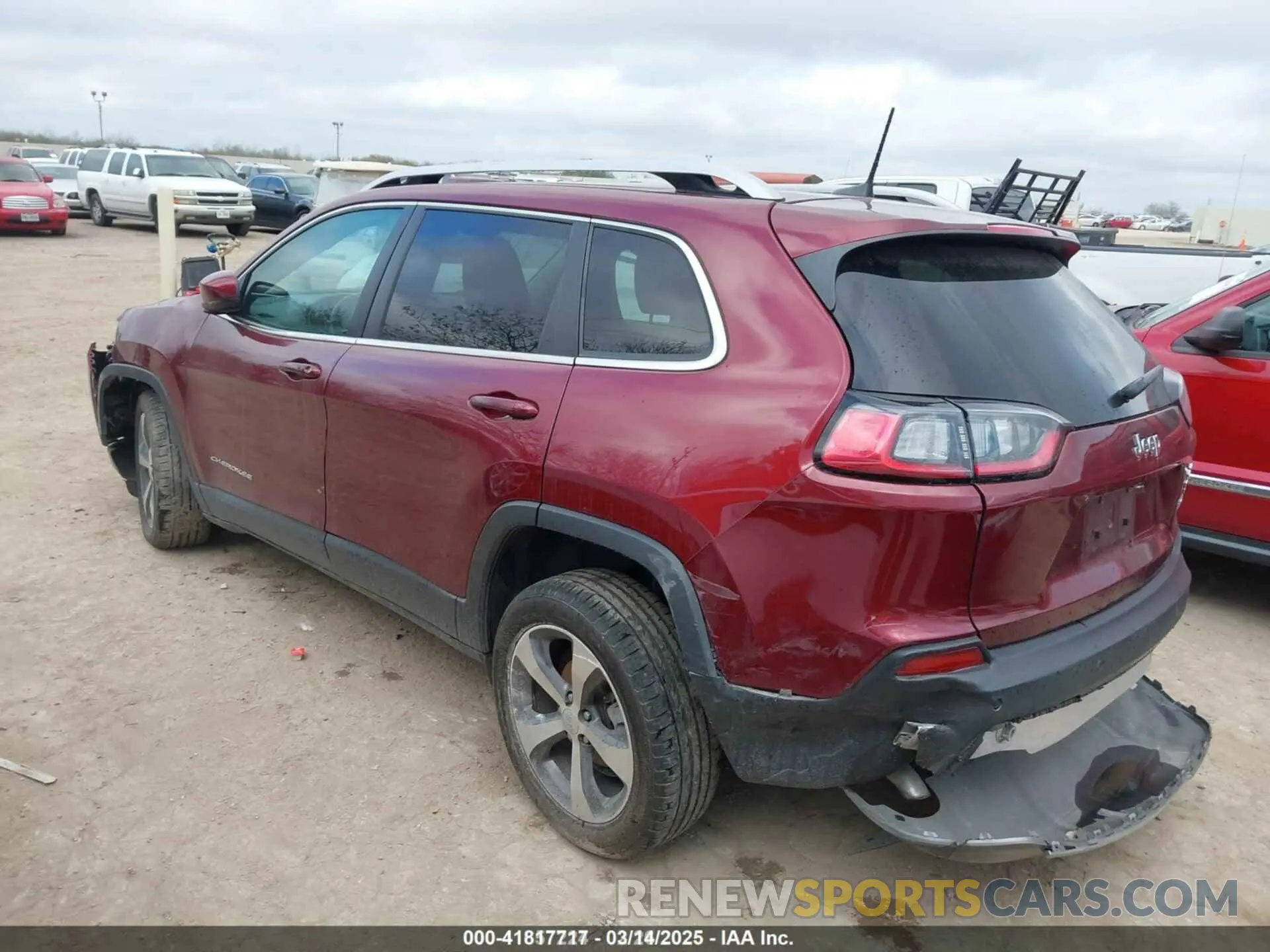 3 Photograph of a damaged car 1C4PJLDB9LD556572 JEEP CHEROKEE 2020