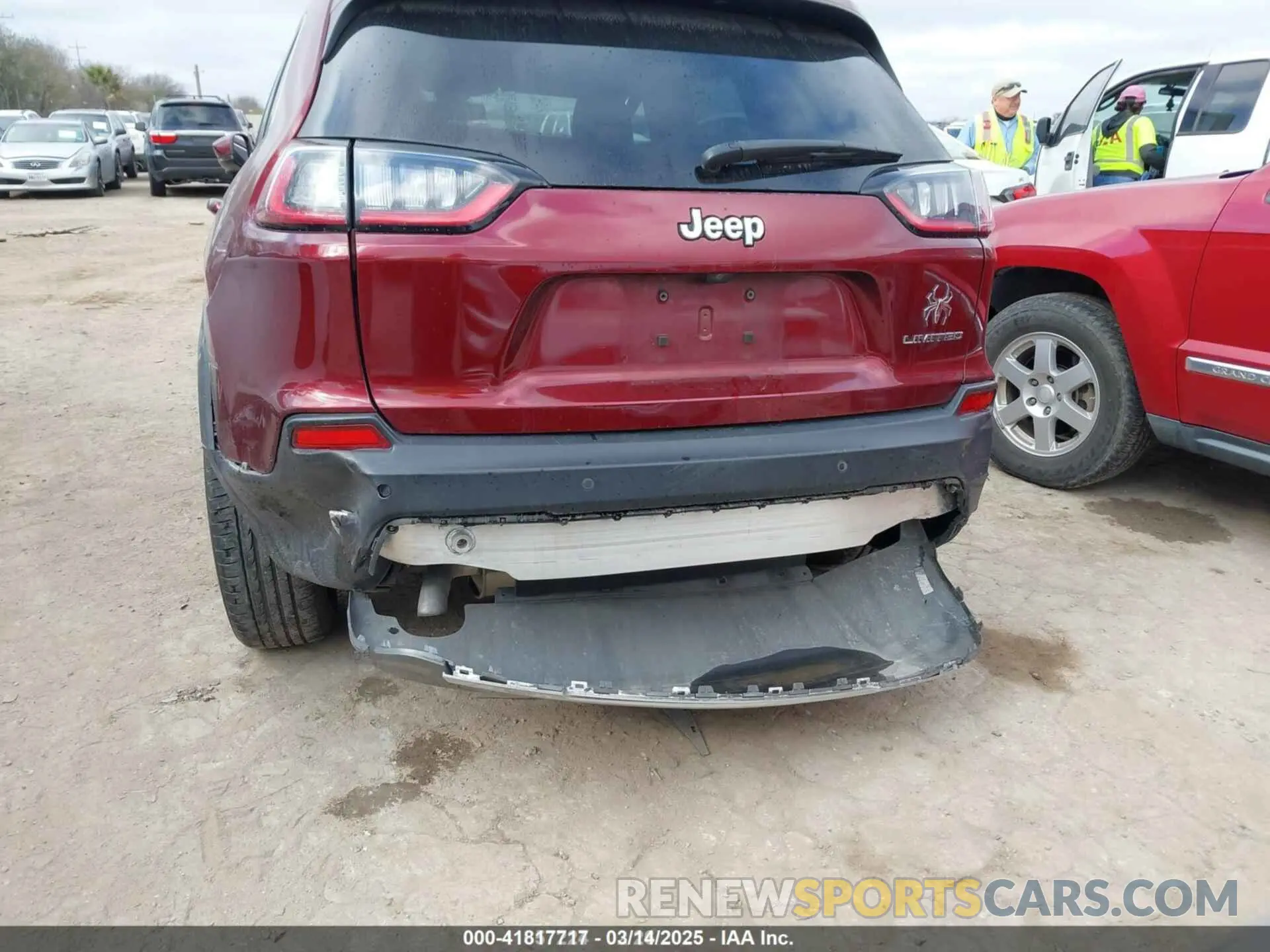 6 Photograph of a damaged car 1C4PJLDB9LD556572 JEEP CHEROKEE 2020