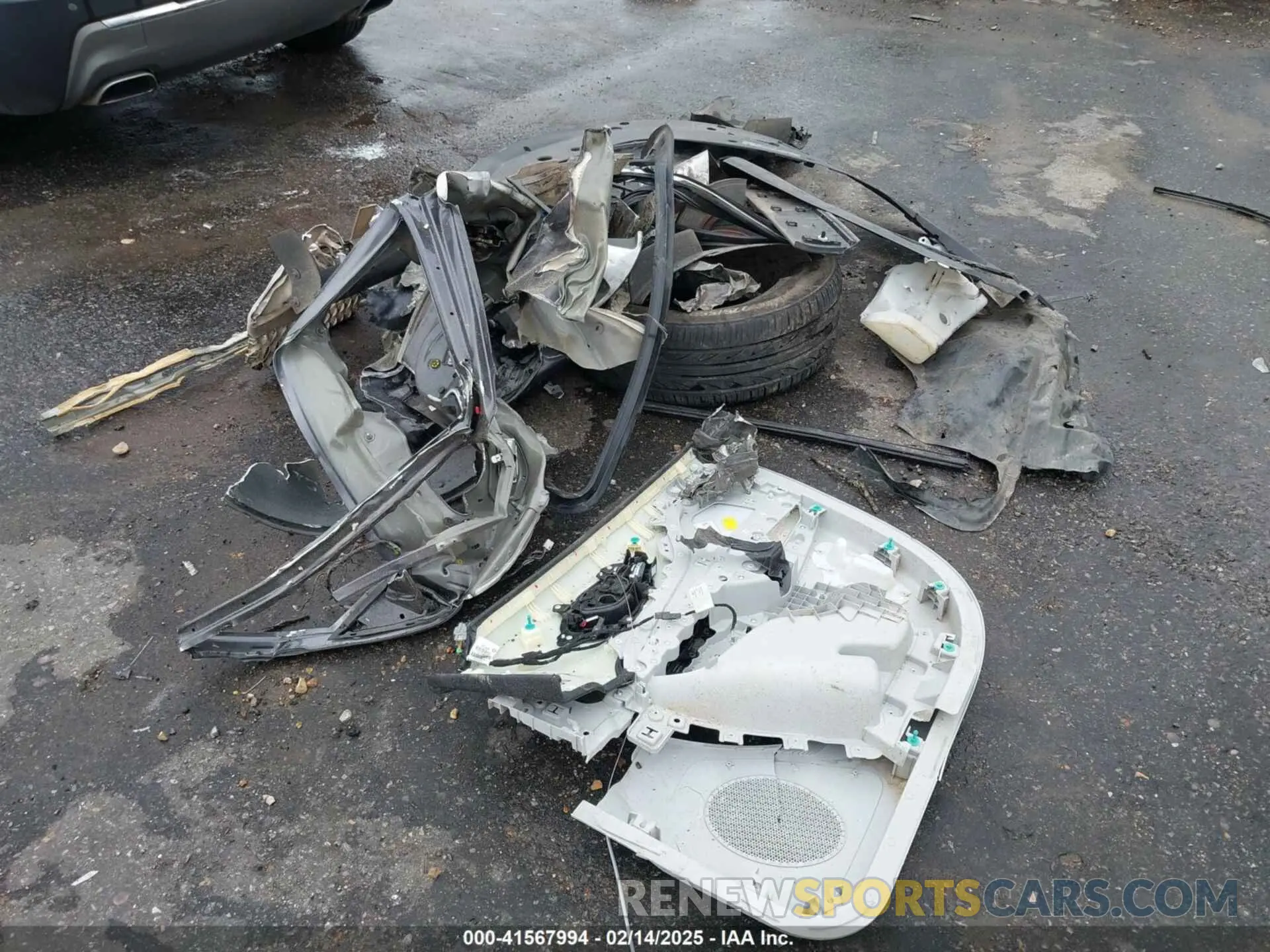 8 Photograph of a damaged car 1C4PJLDN0LD552064 JEEP CHEROKEE 2020