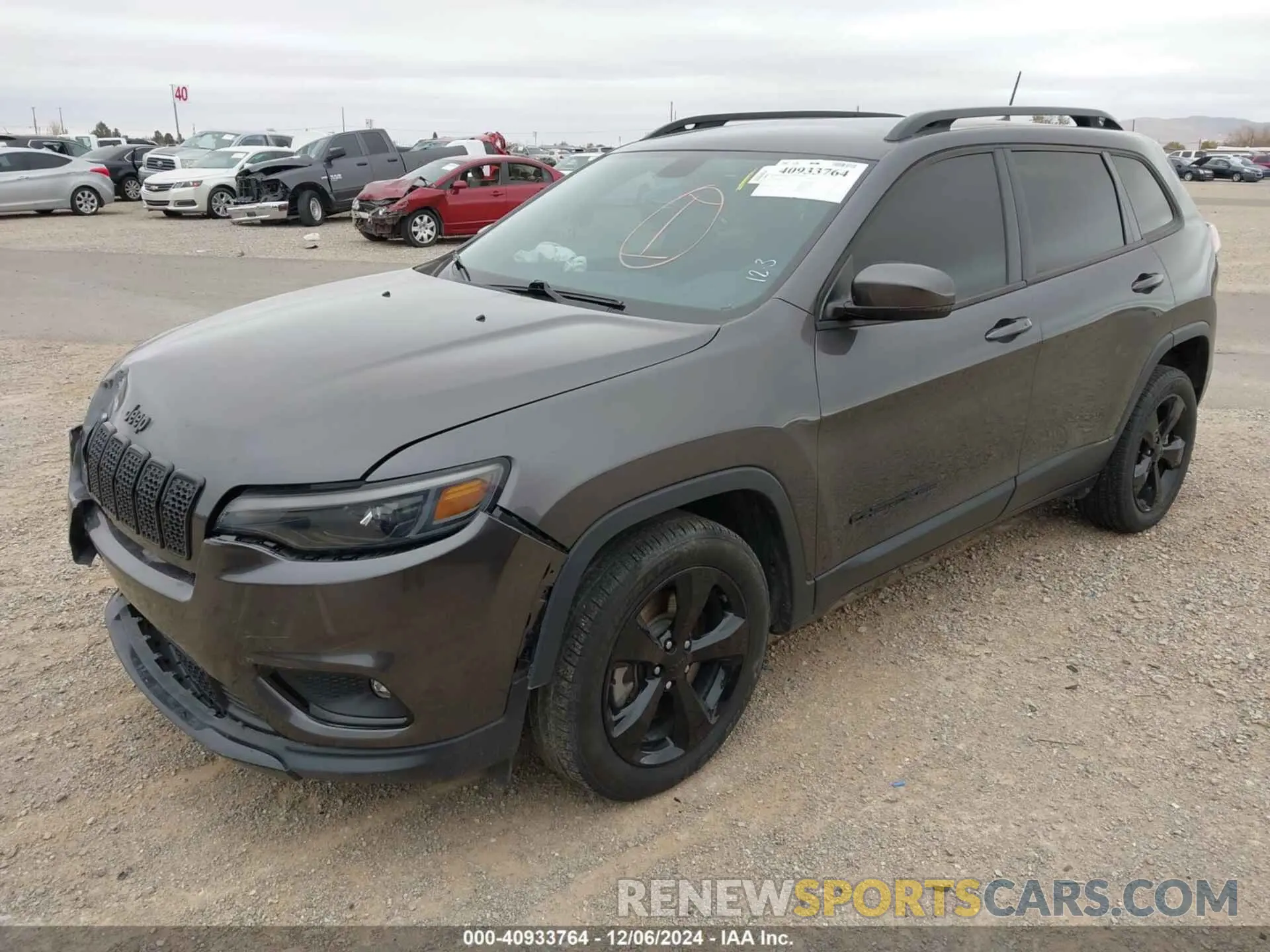 2 Photograph of a damaged car 1C4PJLLB2LD570914 JEEP CHEROKEE 2020
