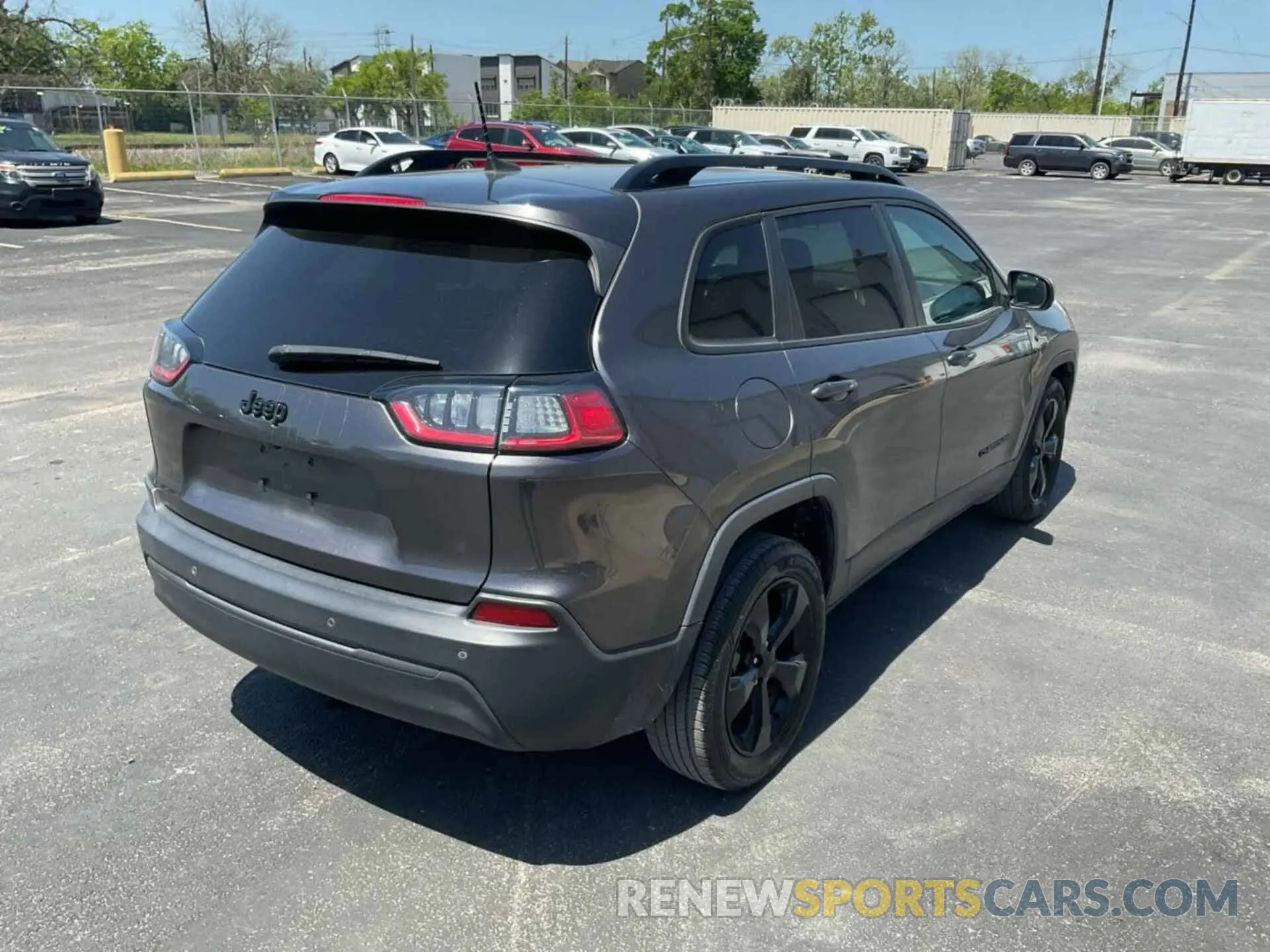 12 Photograph of a damaged car 1C4PJLLB3LD511466 JEEP CHEROKEE 2020