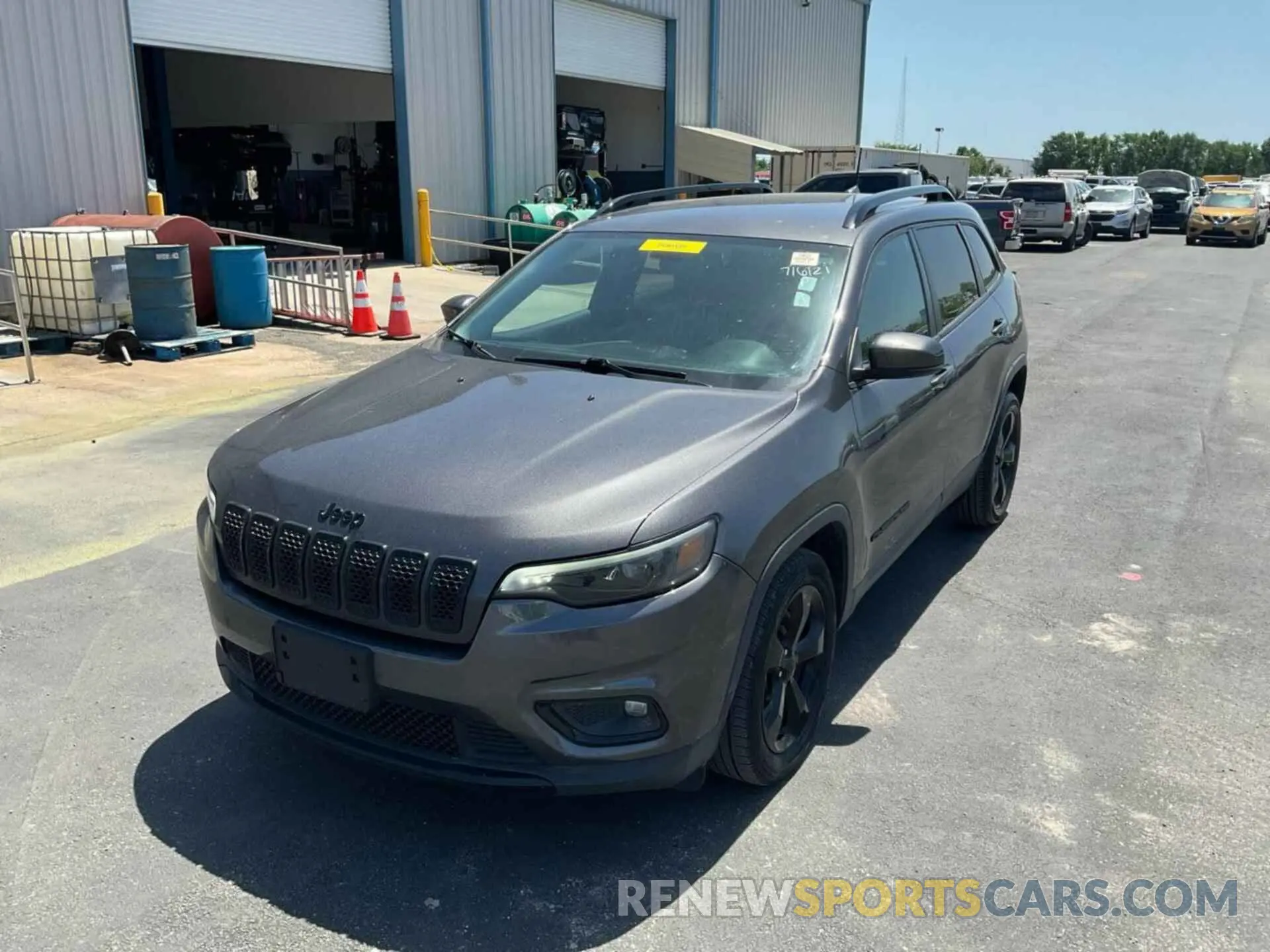 23 Photograph of a damaged car 1C4PJLLB3LD511466 JEEP CHEROKEE 2020
