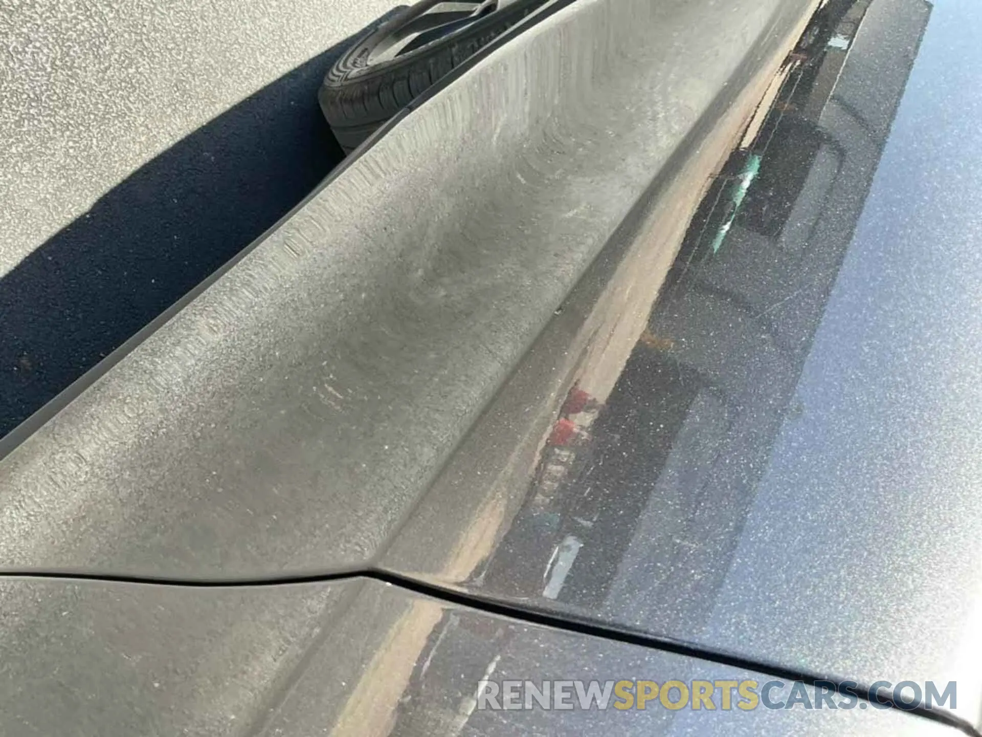 4 Photograph of a damaged car 1C4PJLLB3LD511466 JEEP CHEROKEE 2020