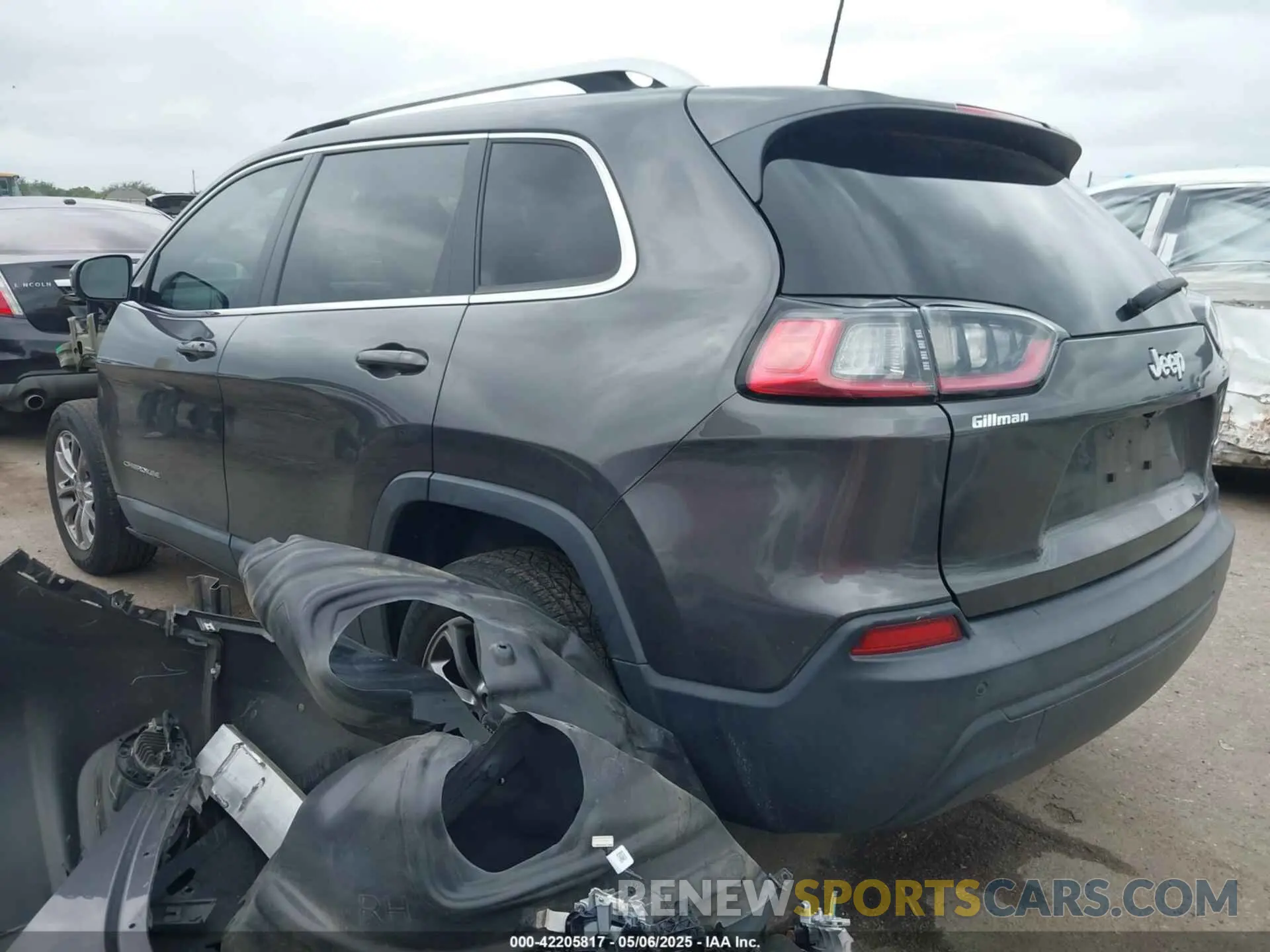 3 Photograph of a damaged car 1C4PJLLB6LD525541 JEEP CHEROKEE 2020