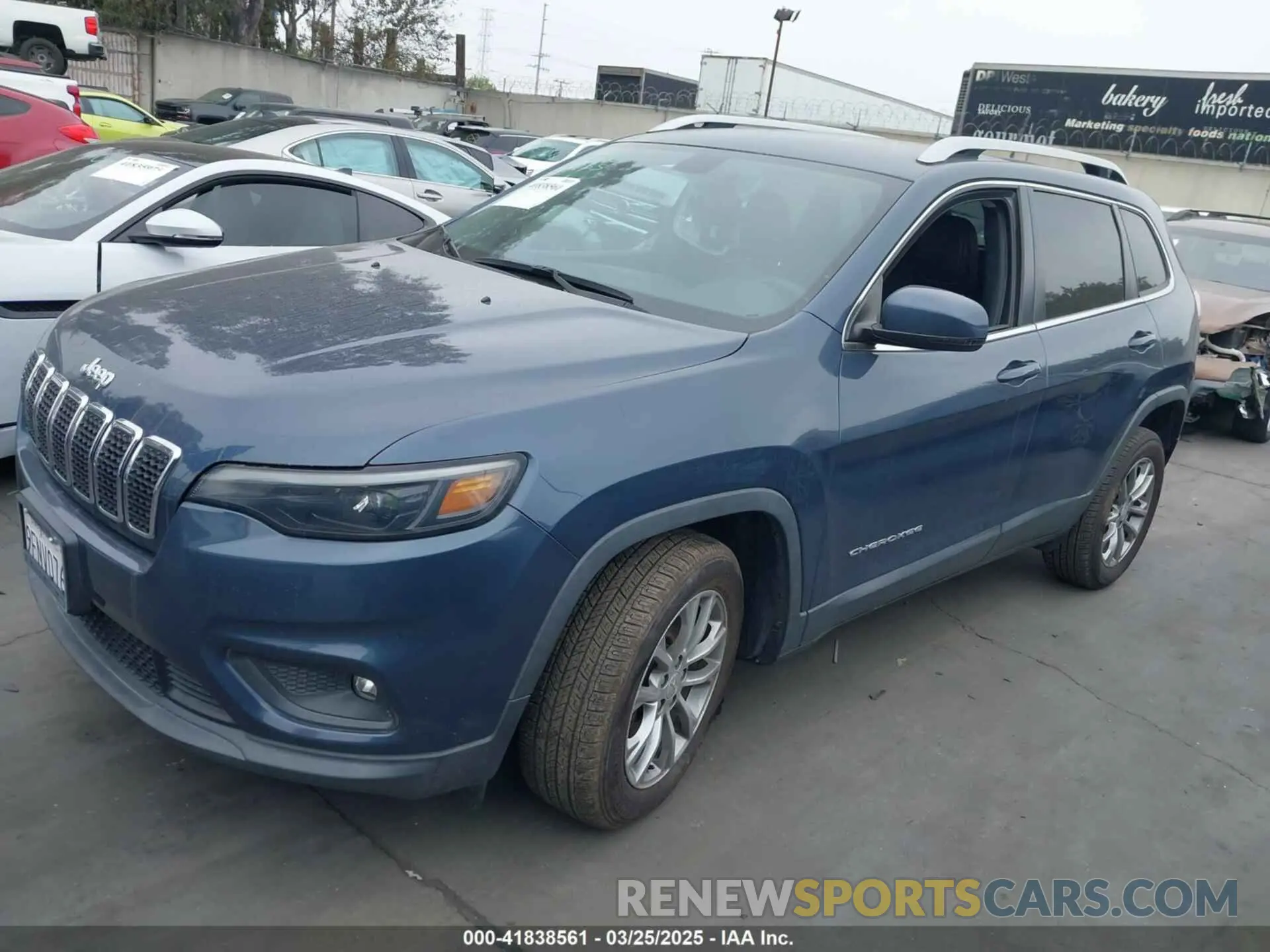 2 Photograph of a damaged car 1C4PJLLB6LD605731 JEEP CHEROKEE 2020