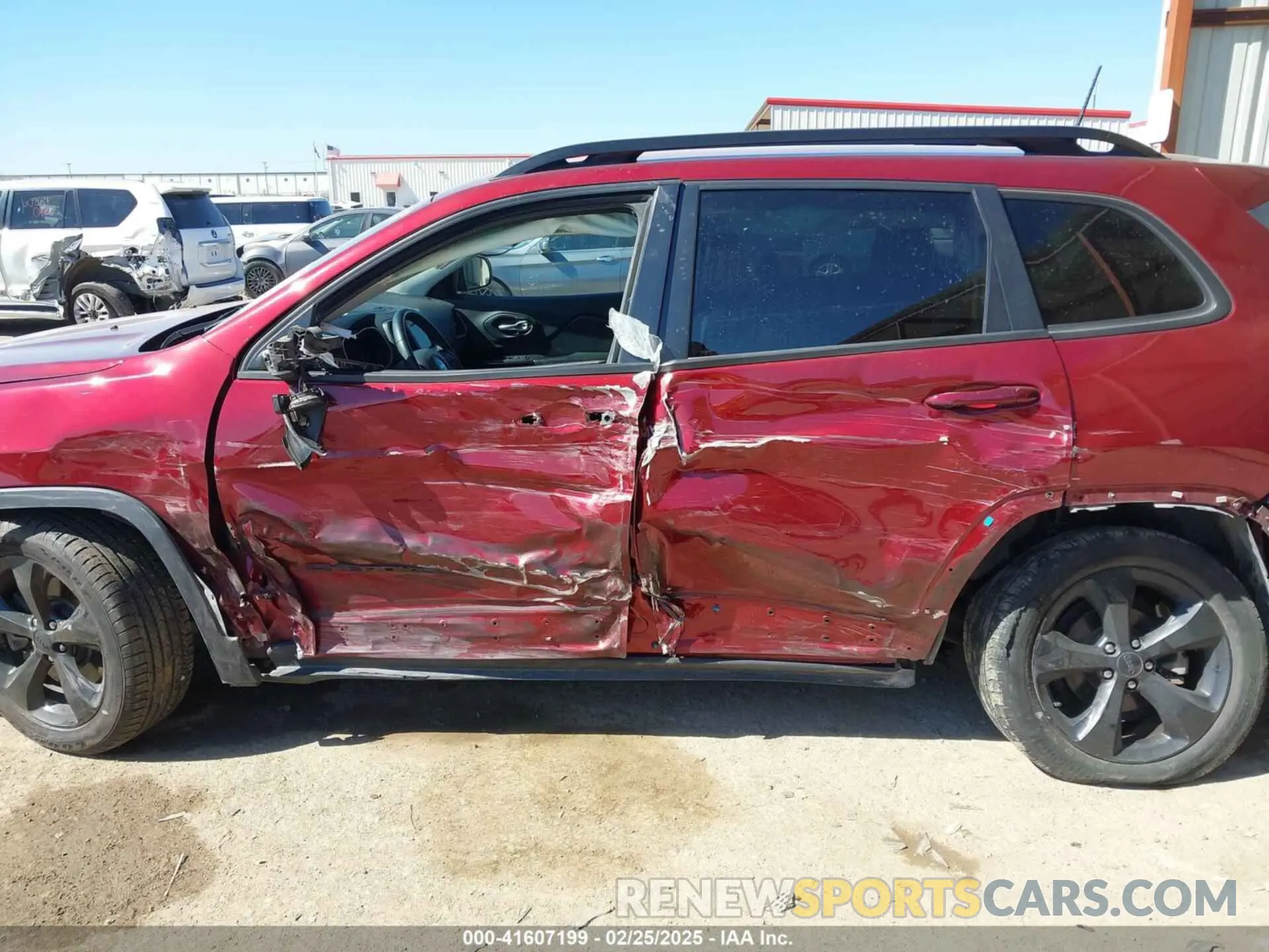 6 Photograph of a damaged car 1C4PJLLB7LD561240 JEEP CHEROKEE 2020