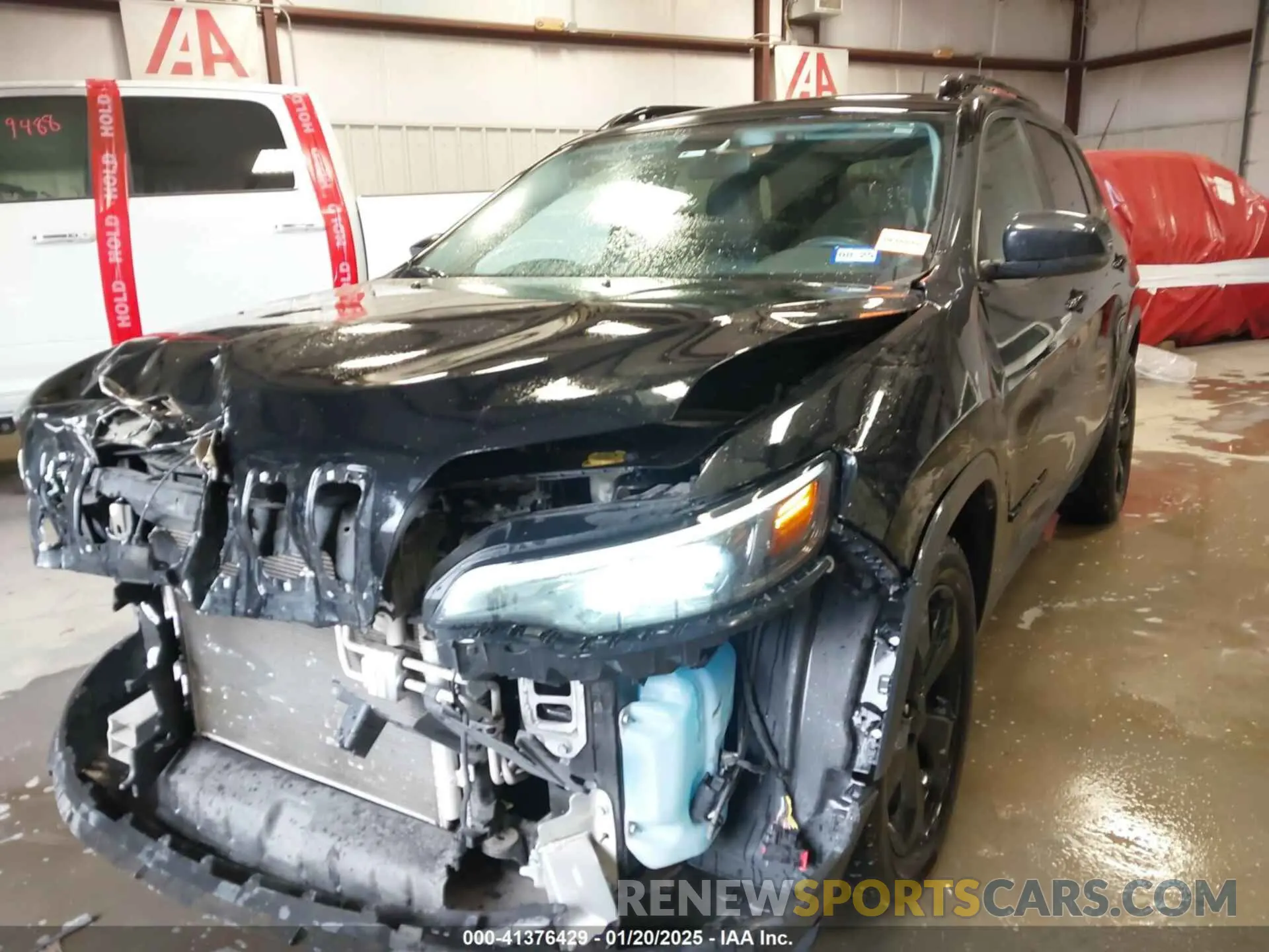 2 Photograph of a damaged car 1C4PJLLB7LD577390 JEEP CHEROKEE 2020