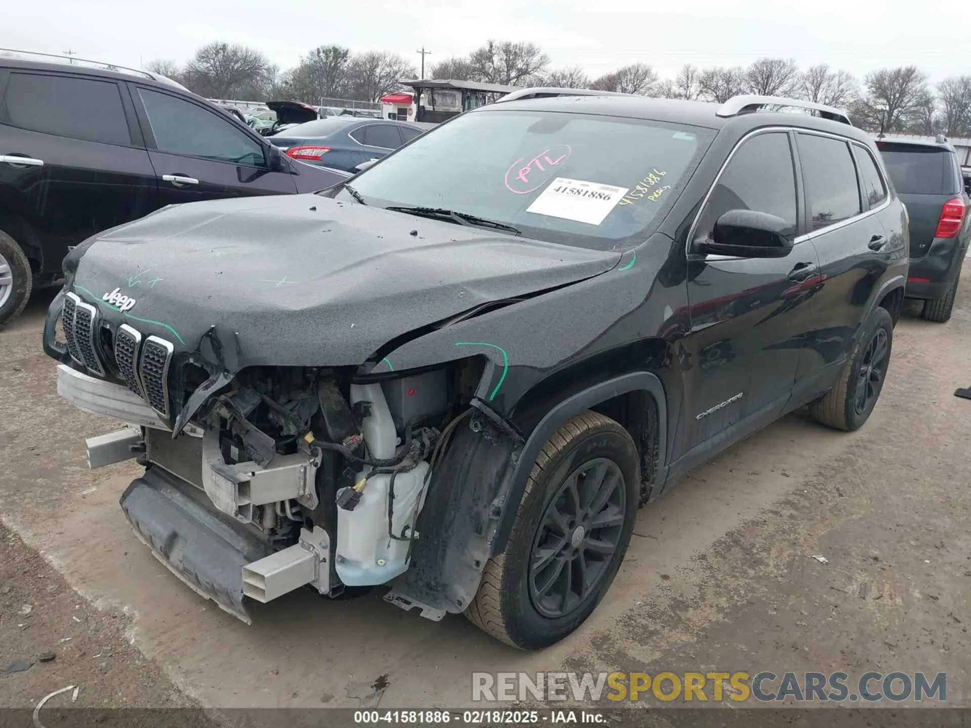 2 Photograph of a damaged car 1C4PJLLB7LD637670 JEEP CHEROKEE 2020