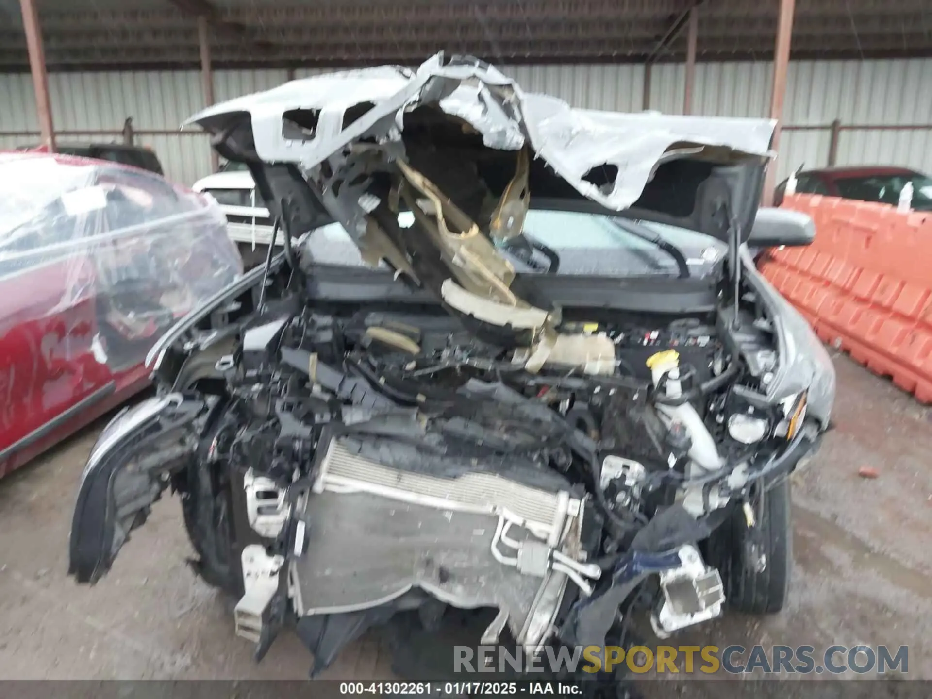 12 Photograph of a damaged car 1C4PJLLB9LD514713 JEEP CHEROKEE 2020