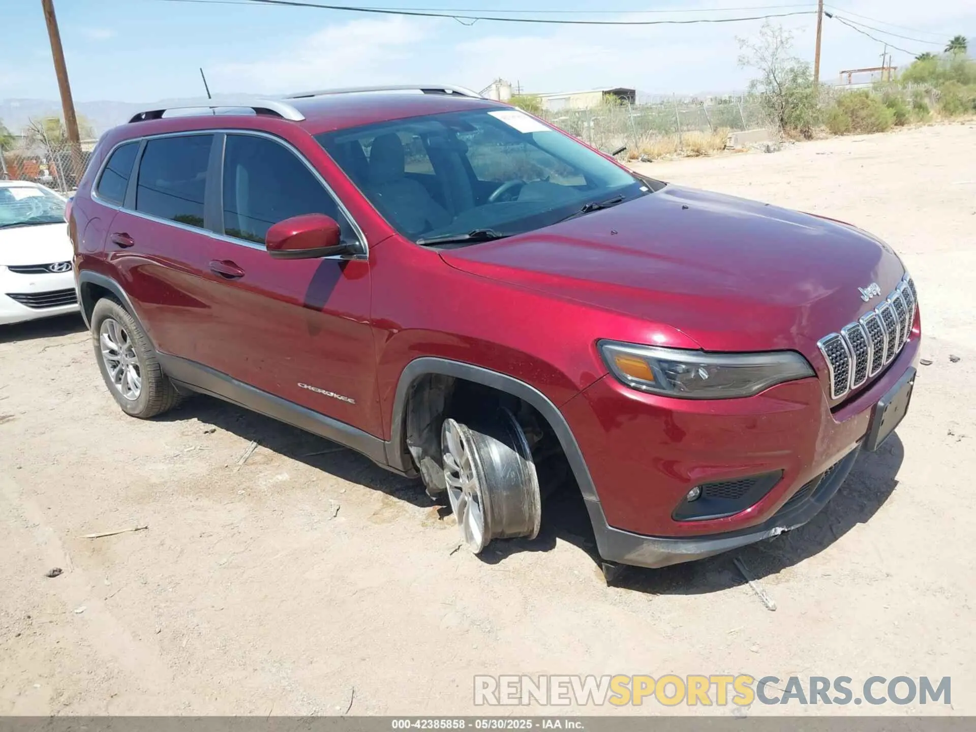 1 Photograph of a damaged car 1C4PJLLB9LD585829 JEEP CHEROKEE 2020