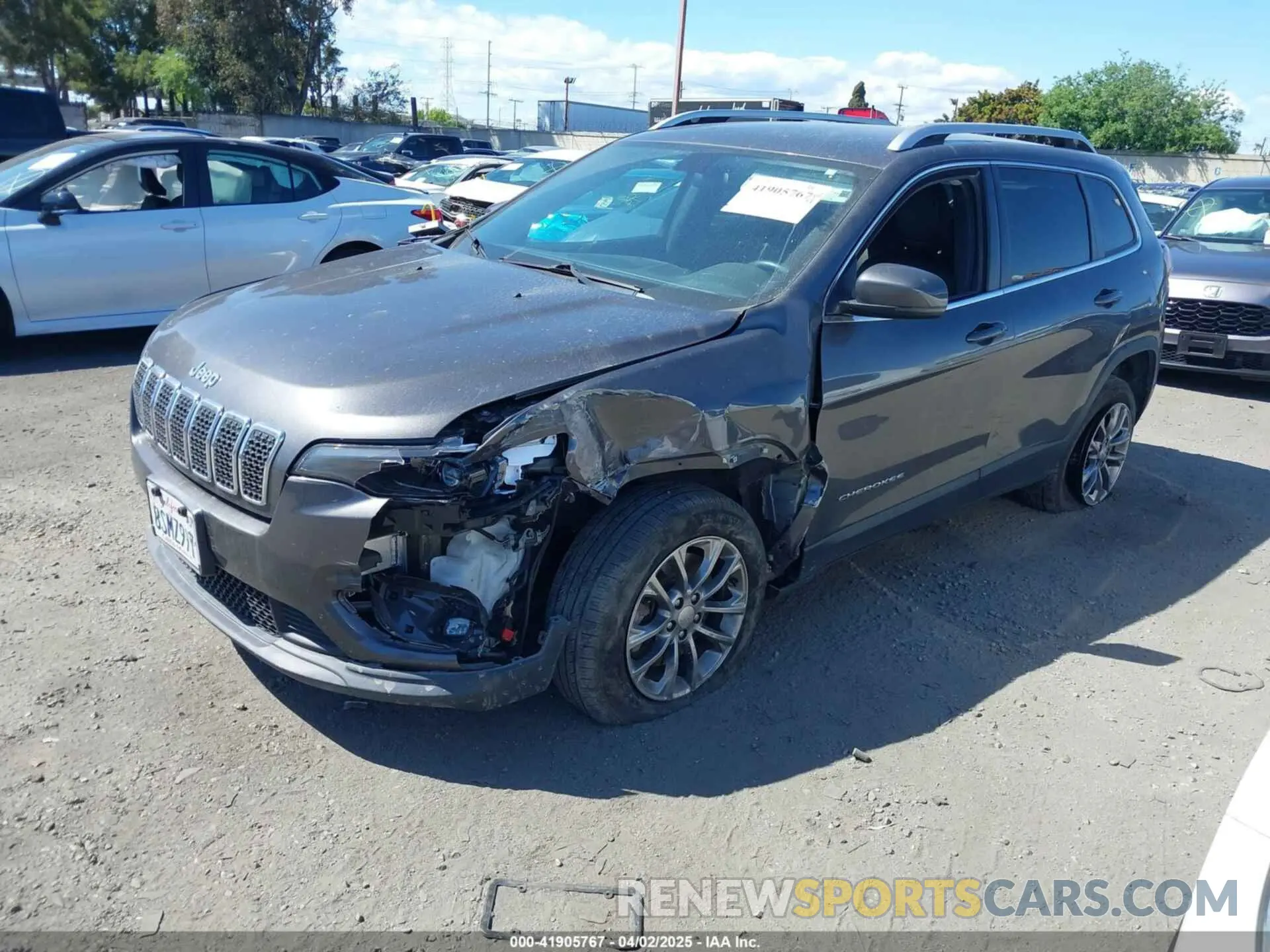 2 Photograph of a damaged car 1C4PJLLB9LD605920 JEEP CHEROKEE 2020