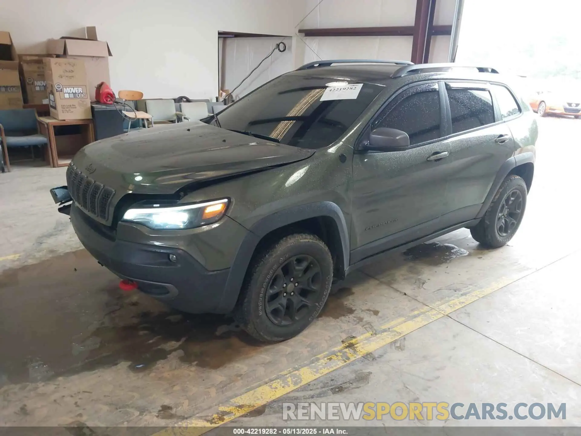 2 Photograph of a damaged car 1C4PJMBN2LD538076 JEEP CHEROKEE 2020