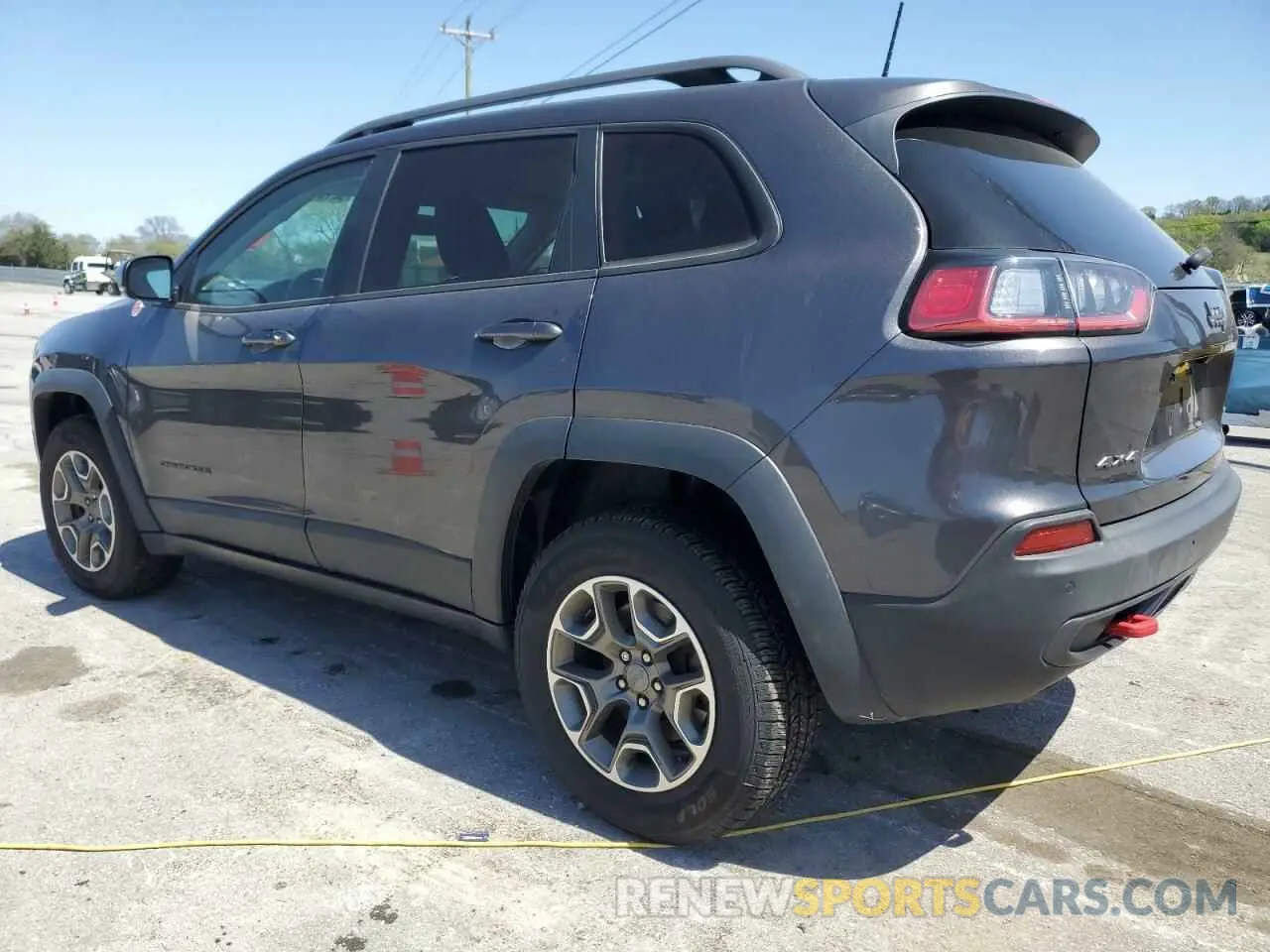 2 Photograph of a damaged car 1C4PJMBN4LD546969 JEEP CHEROKEE 2020