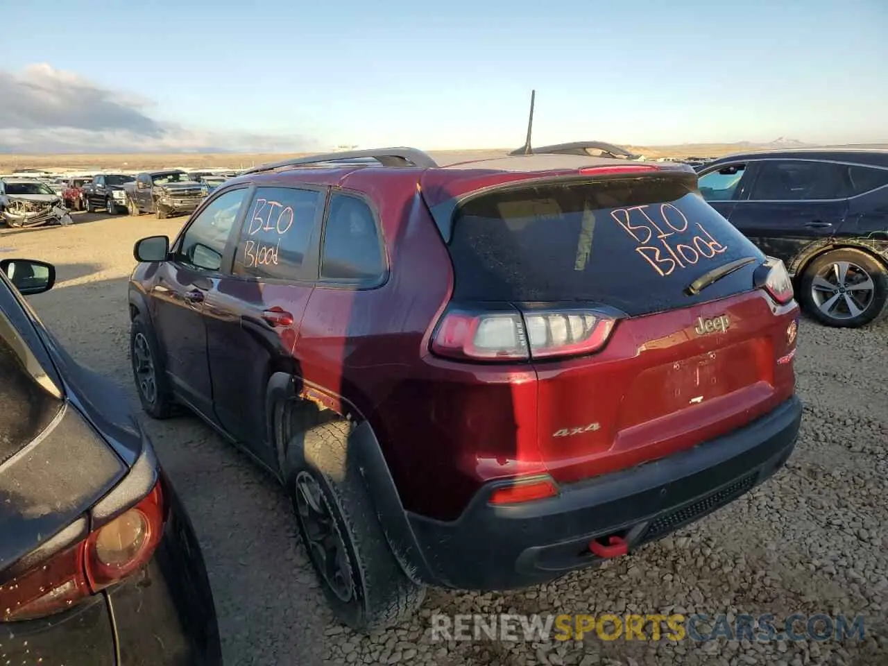 2 Photograph of a damaged car 1C4PJMBX1LD500971 JEEP CHEROKEE 2020