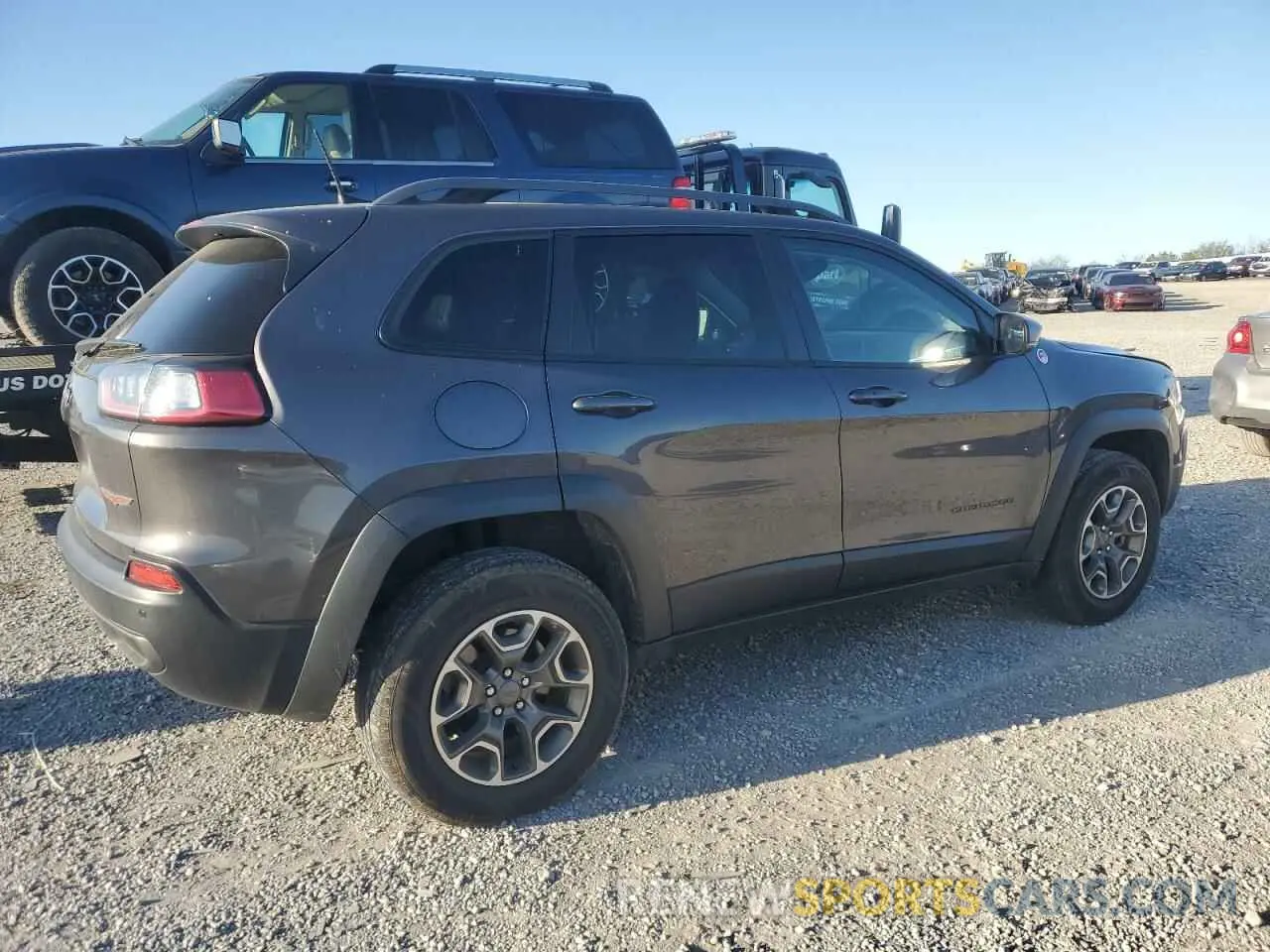 3 Photograph of a damaged car 1C4PJMBX3LD501071 JEEP CHEROKEE 2020