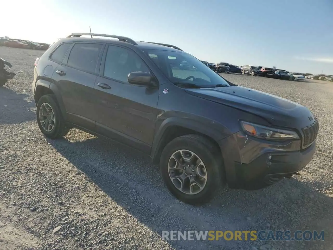 4 Photograph of a damaged car 1C4PJMBX3LD501071 JEEP CHEROKEE 2020