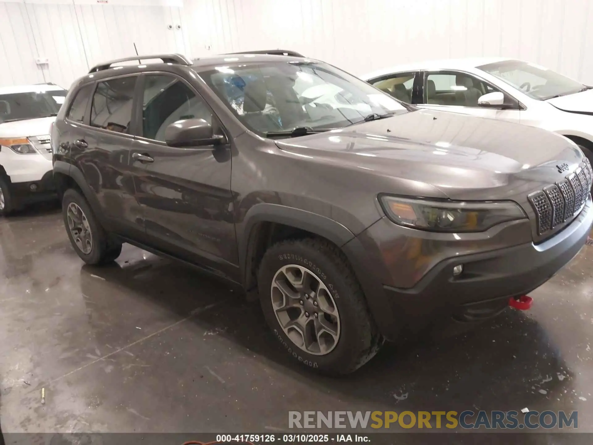 1 Photograph of a damaged car 1C4PJMBX5LD527462 JEEP CHEROKEE 2020