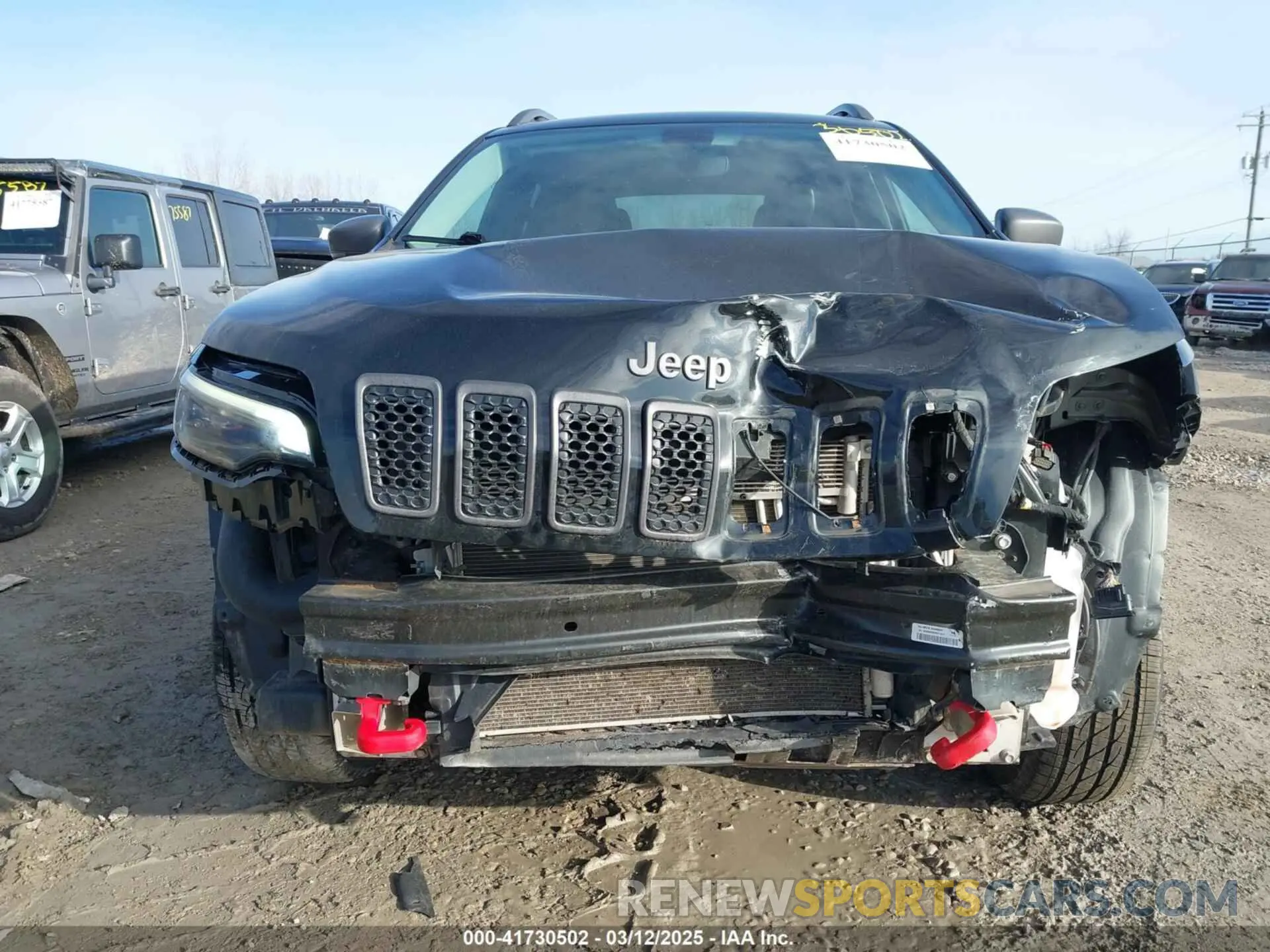 12 Photograph of a damaged car 1C4PJMBX5LD532516 JEEP CHEROKEE 2020