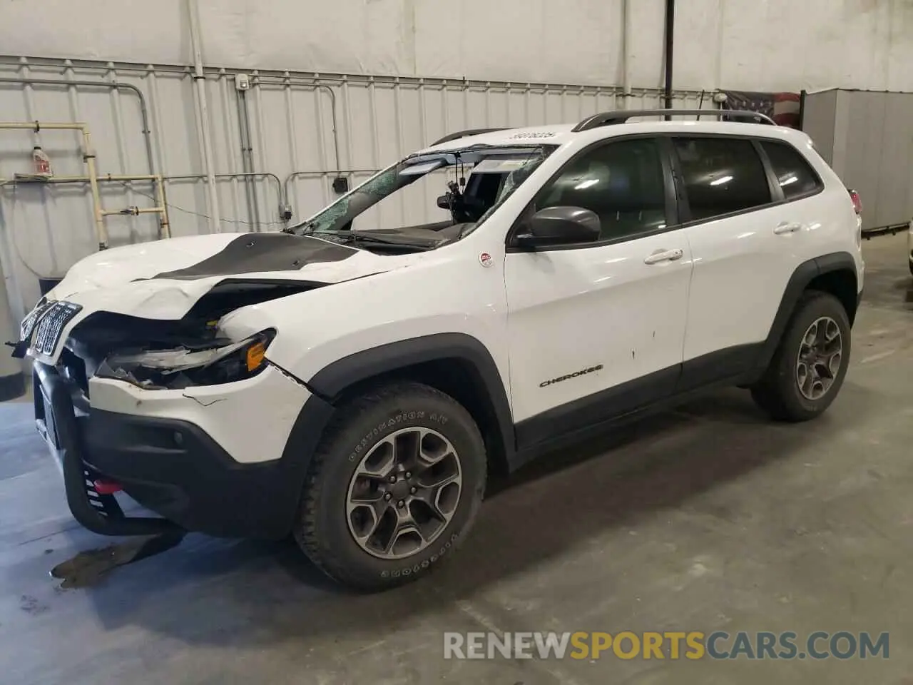 1 Photograph of a damaged car 1C4PJMBX5LD553785 JEEP CHEROKEE 2020