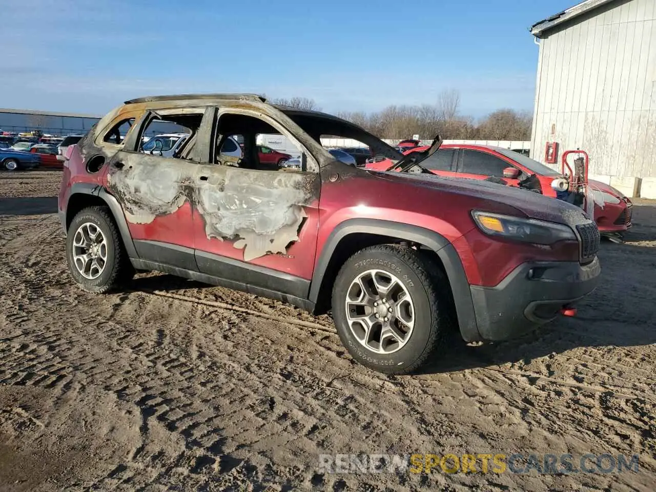 4 Photograph of a damaged car 1C4PJMBX6LD621799 JEEP CHEROKEE 2020