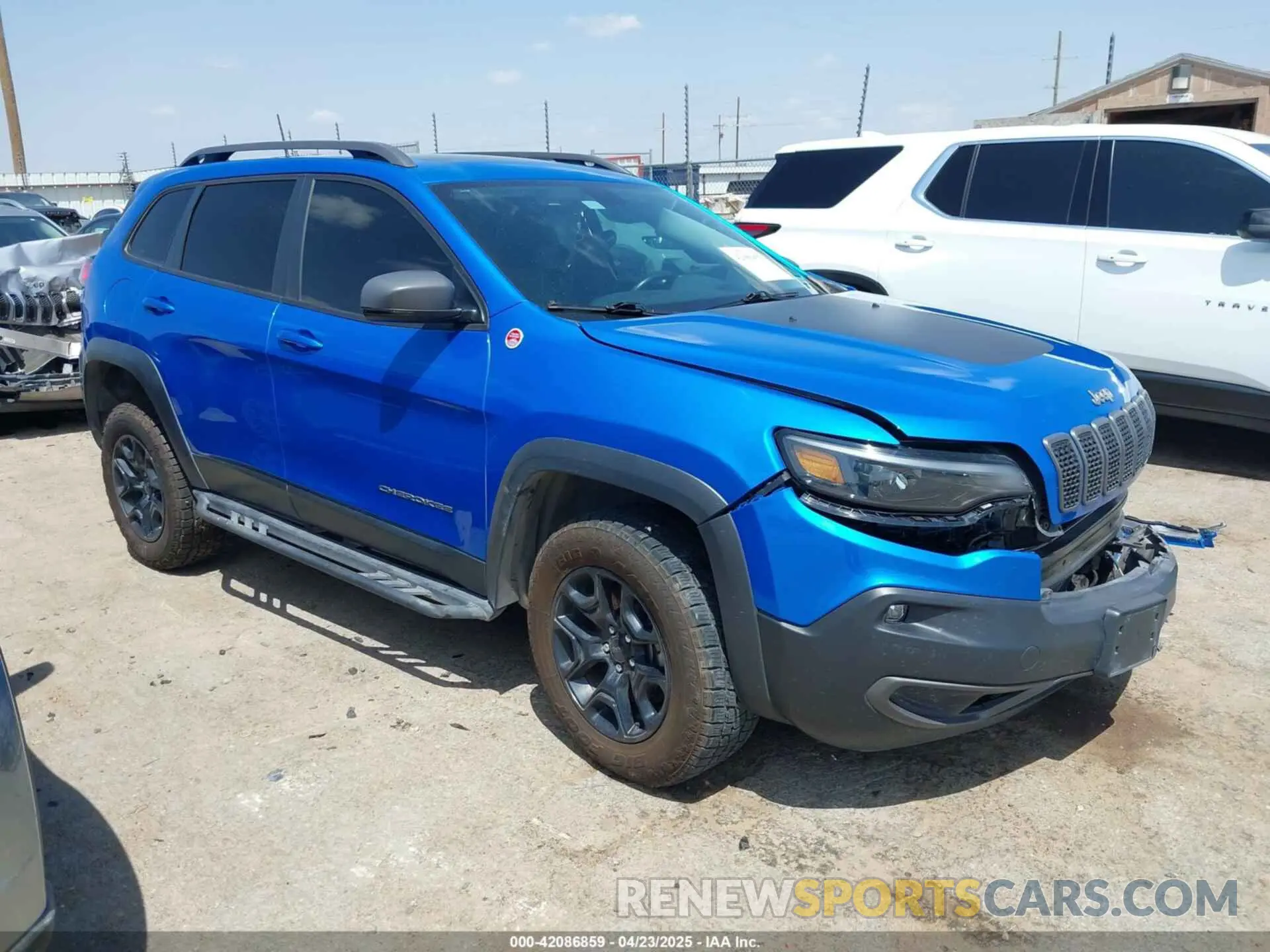 1 Photograph of a damaged car 1C4PJMBX7LD521355 JEEP CHEROKEE 2020