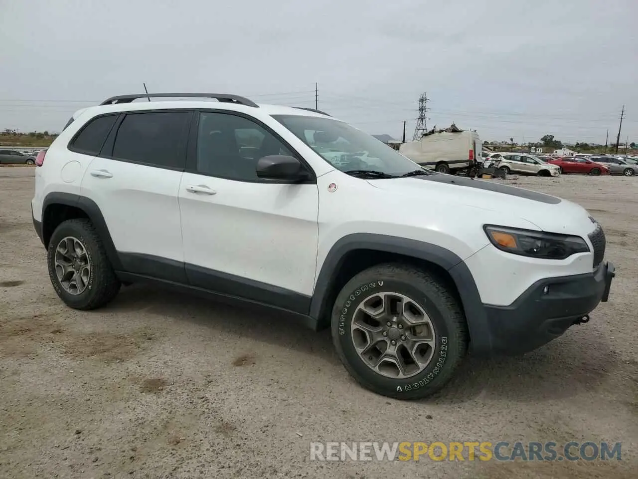 4 Photograph of a damaged car 1C4PJMBX9LD504136 JEEP CHEROKEE 2020