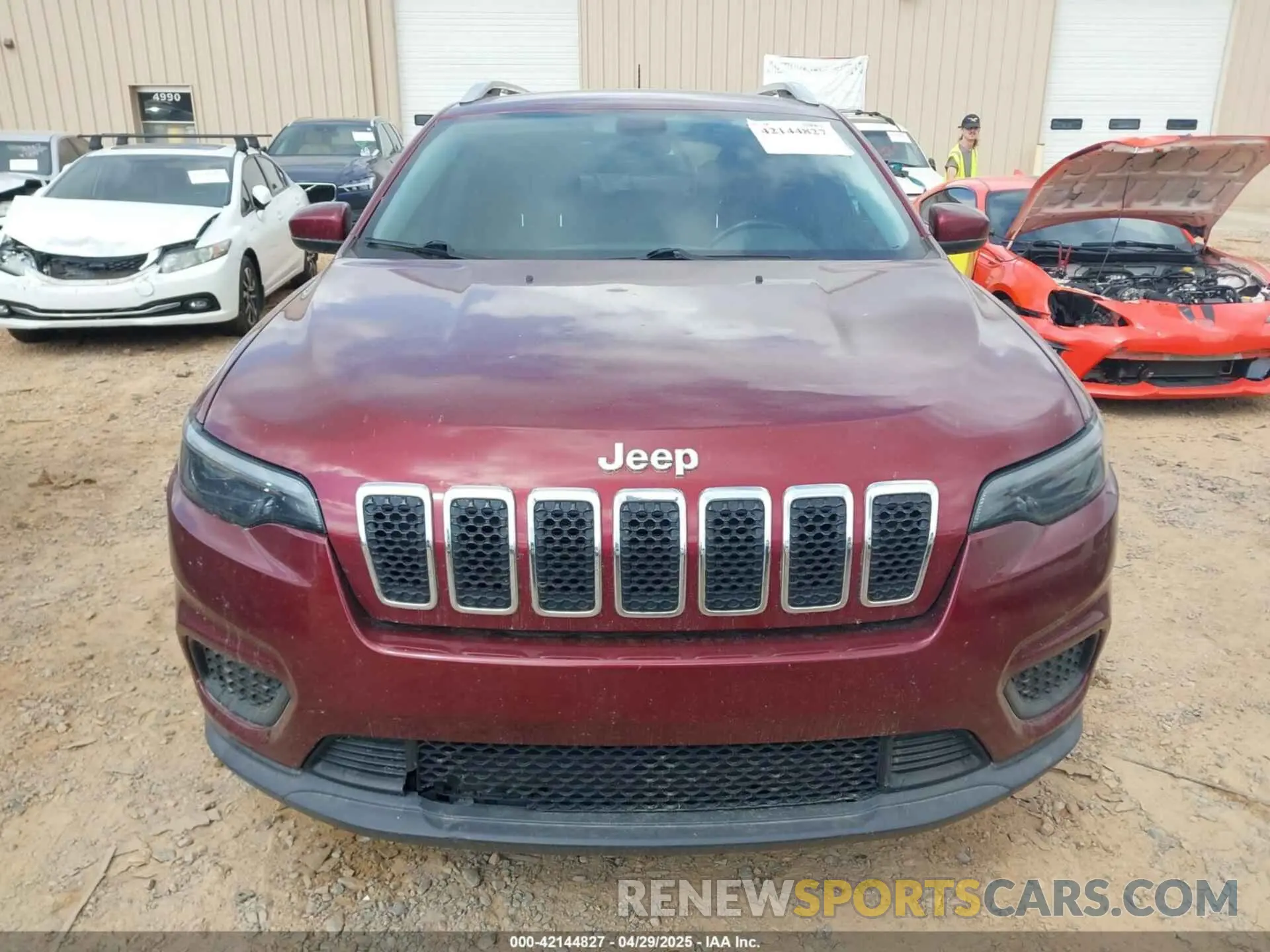 12 Photograph of a damaged car 1C4PJMCB7LD575600 JEEP CHEROKEE 2020