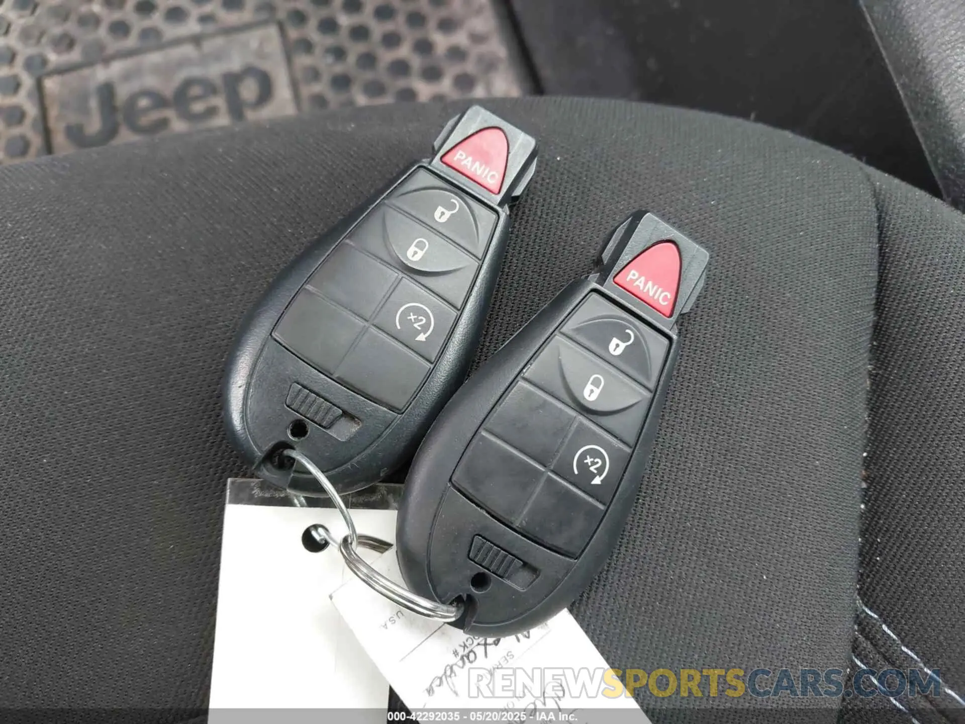 11 Photograph of a damaged car 1C4PJMCB8LD607440 JEEP CHEROKEE 2020