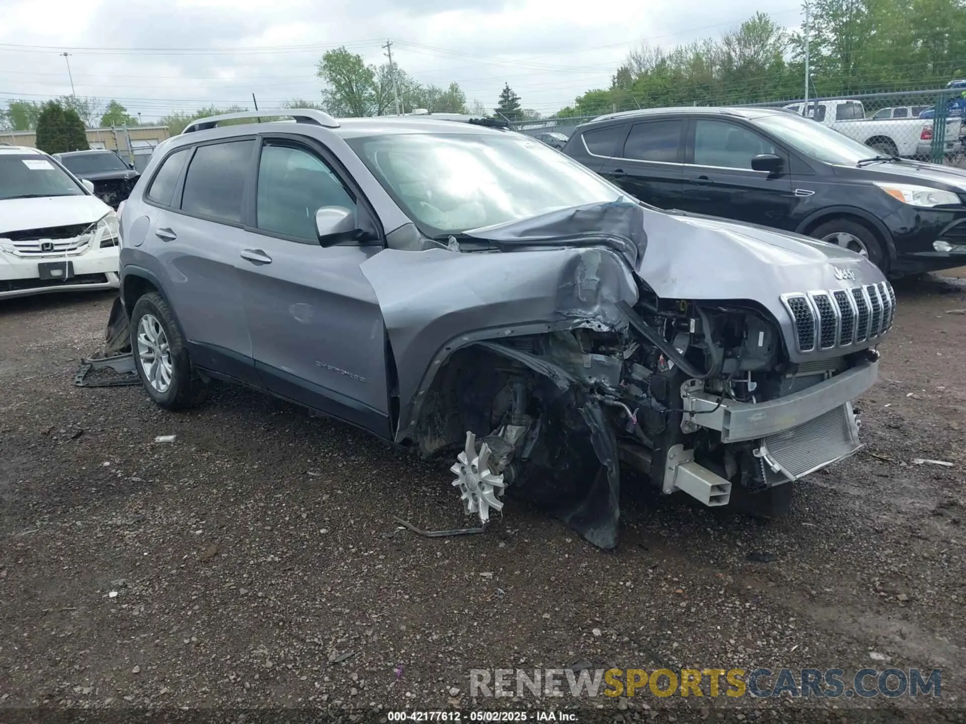 1 Photograph of a damaged car 1C4PJMCB9LD546714 JEEP CHEROKEE 2020
