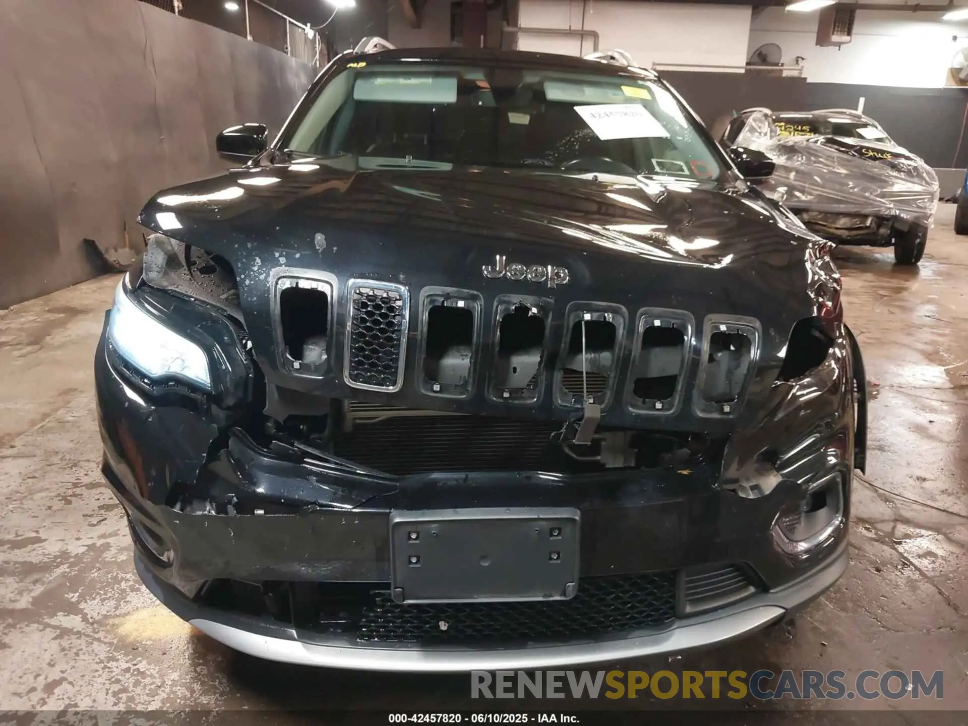 6 Photograph of a damaged car 1C4PJMDN8LD534207 JEEP CHEROKEE 2020