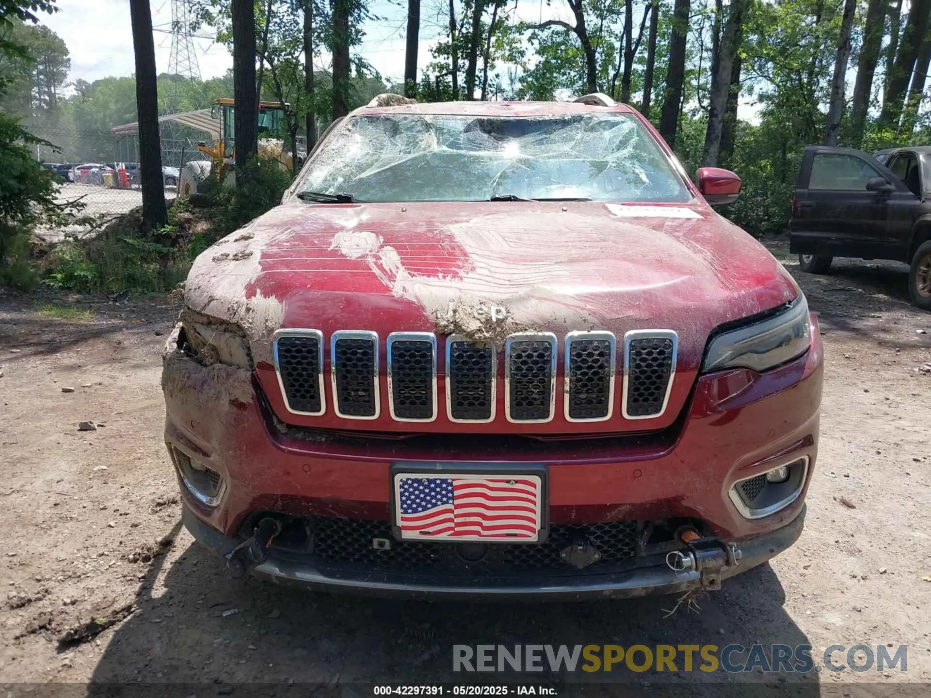 13 Photograph of a damaged car 1C4PJMDN8LD602361 JEEP CHEROKEE 2020