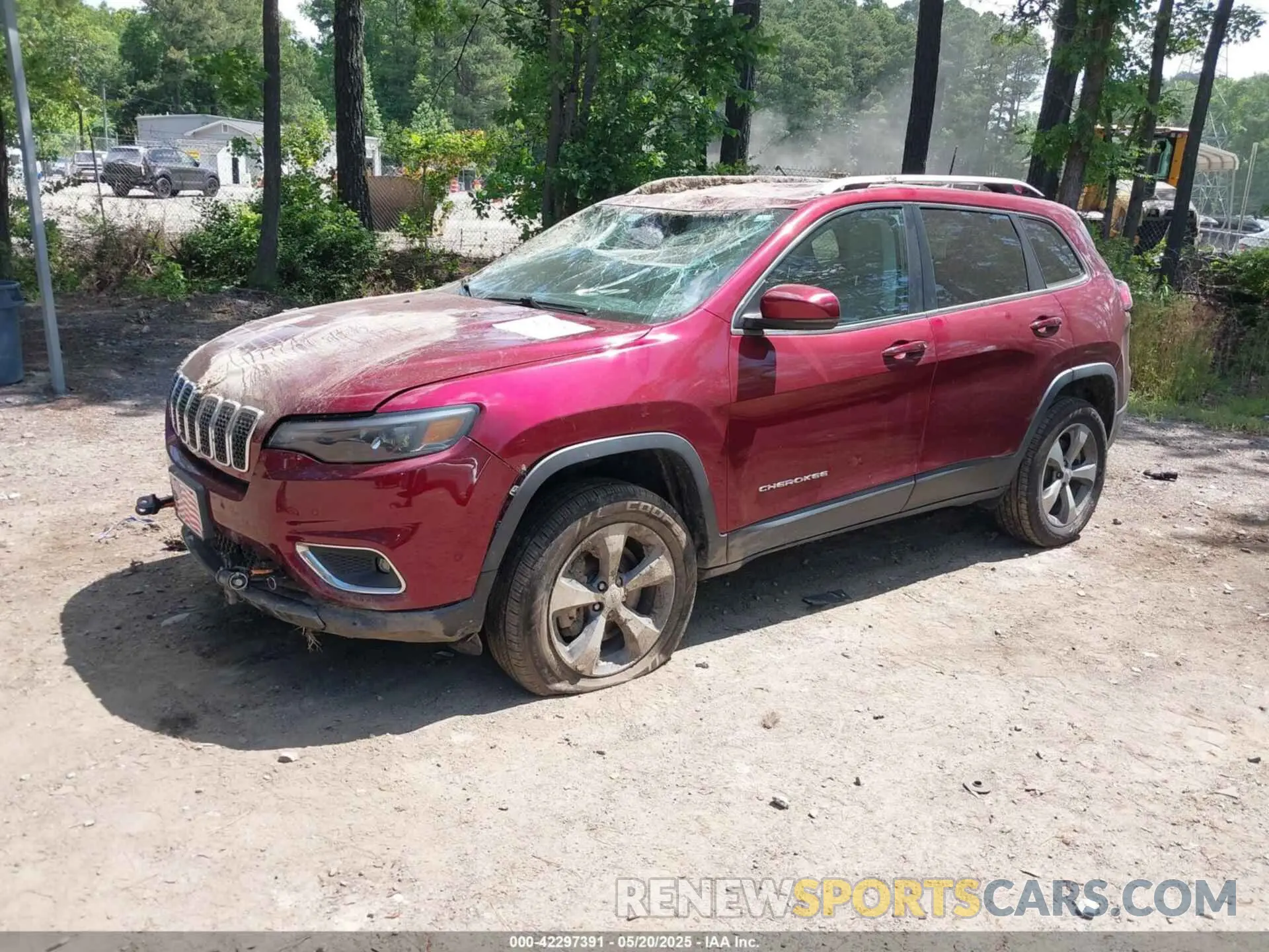 2 Photograph of a damaged car 1C4PJMDN8LD602361 JEEP CHEROKEE 2020