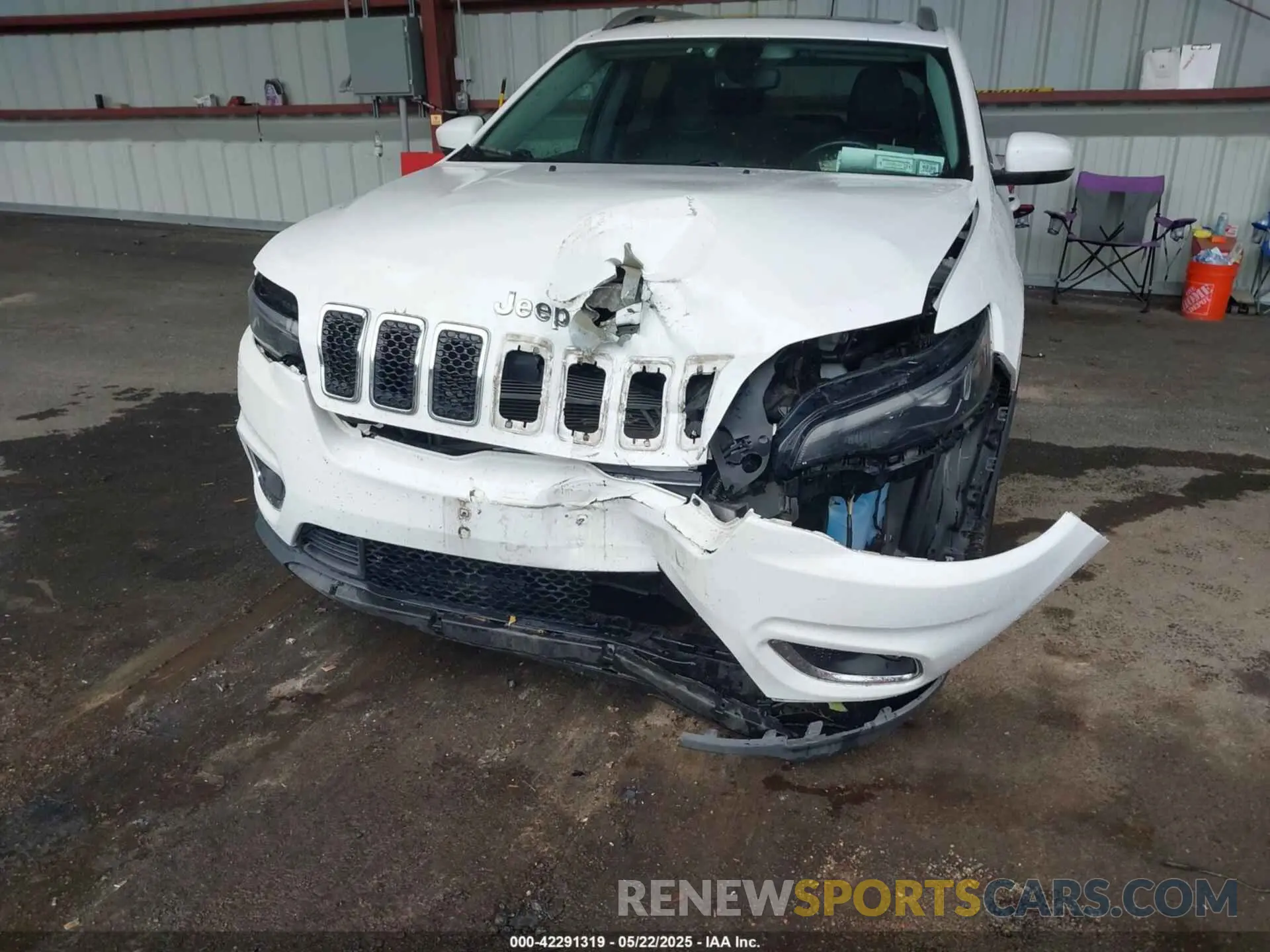6 Photograph of a damaged car 1C4PJMDN9LD534376 JEEP CHEROKEE 2020