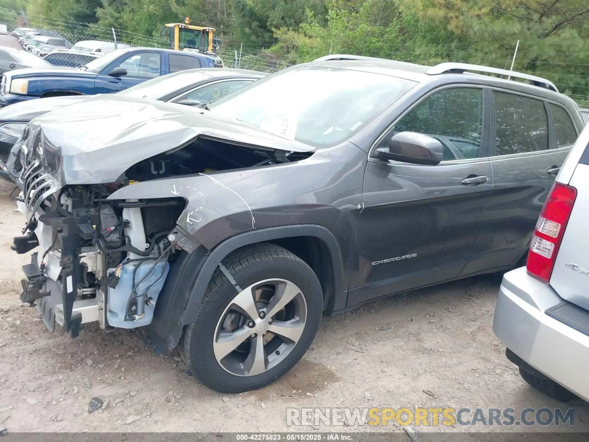2 Photograph of a damaged car 1C4PJMDN9LD588244 JEEP CHEROKEE 2020