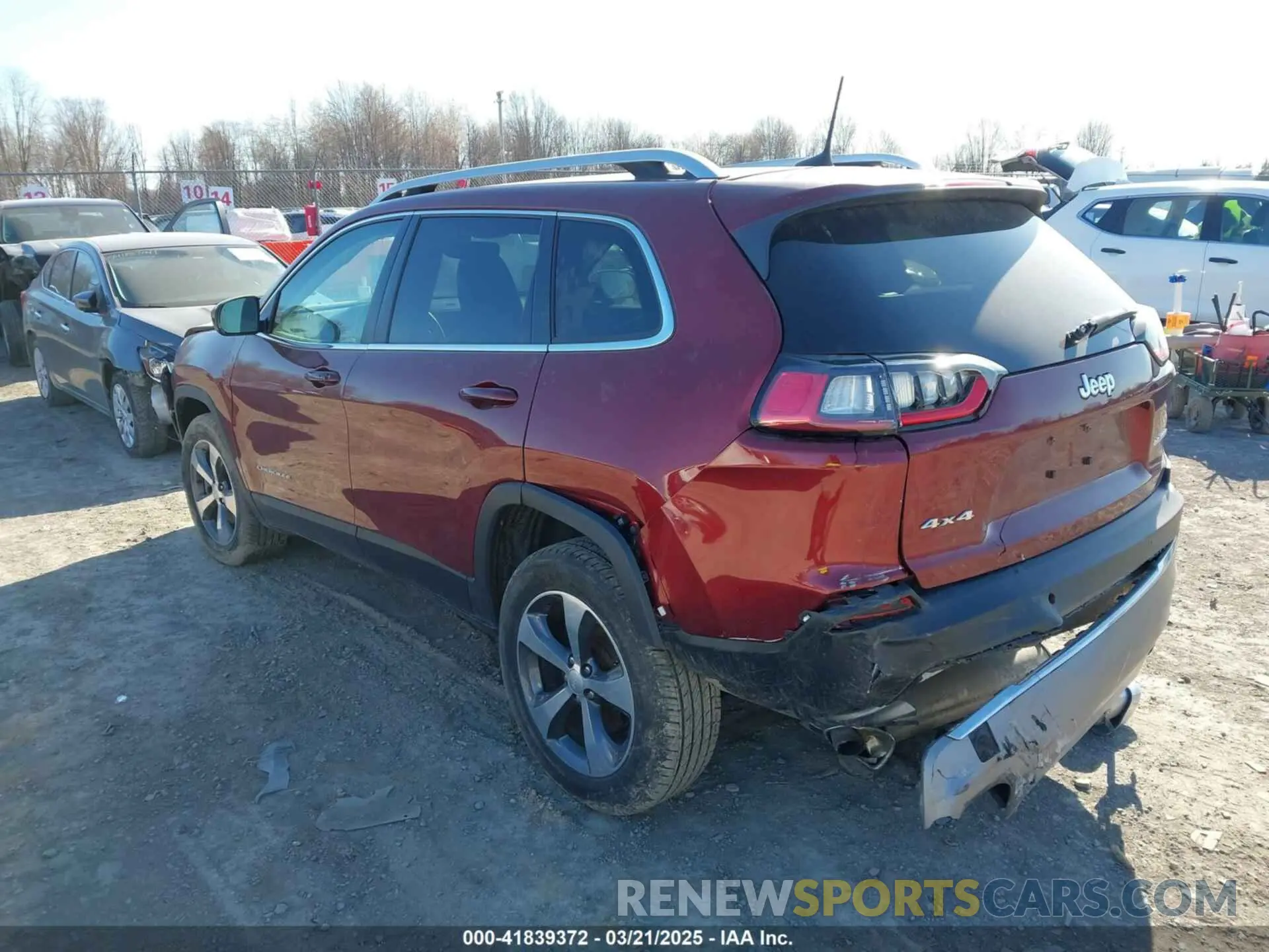 3 Photograph of a damaged car 1C4PJMDNXLD555396 JEEP CHEROKEE 2020