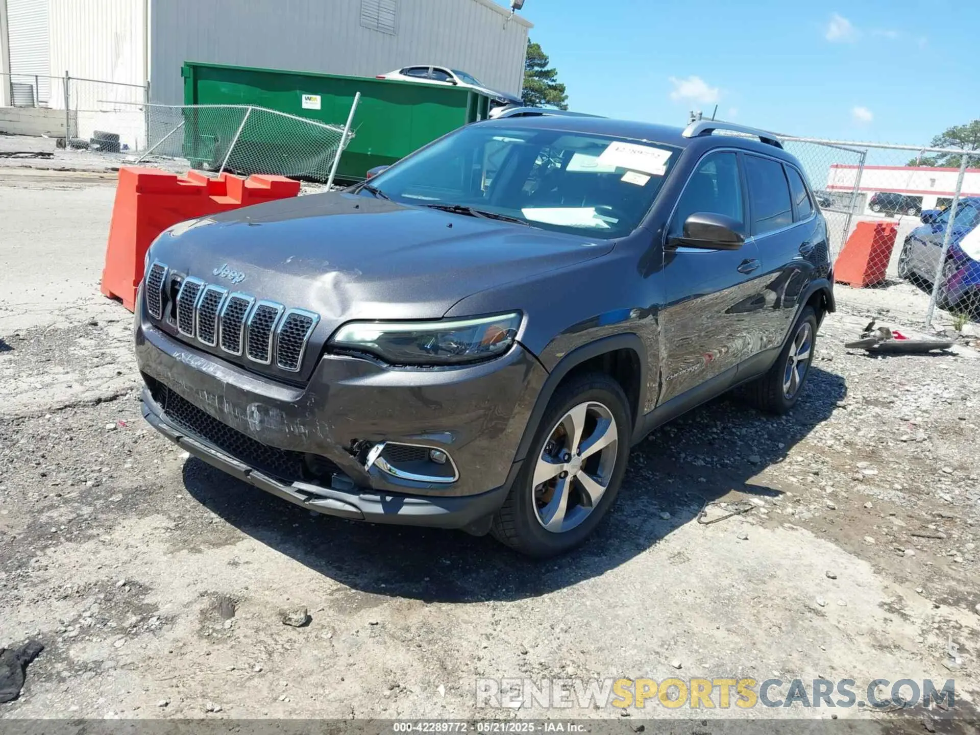 2 Photograph of a damaged car 1C4PJMDX0LD519038 JEEP CHEROKEE 2020
