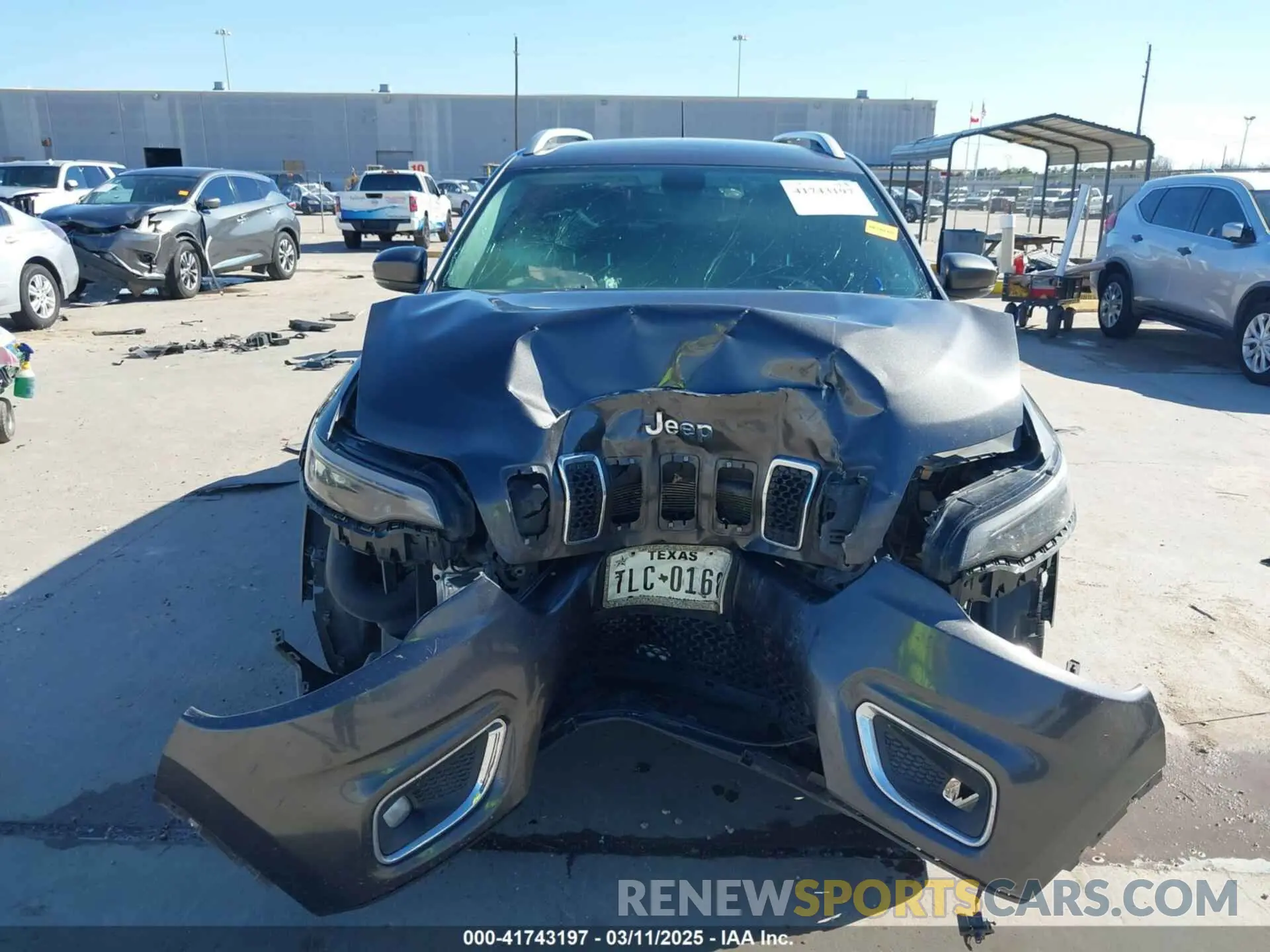 12 Photograph of a damaged car 1C4PJMDX0LD606891 JEEP CHEROKEE 2020