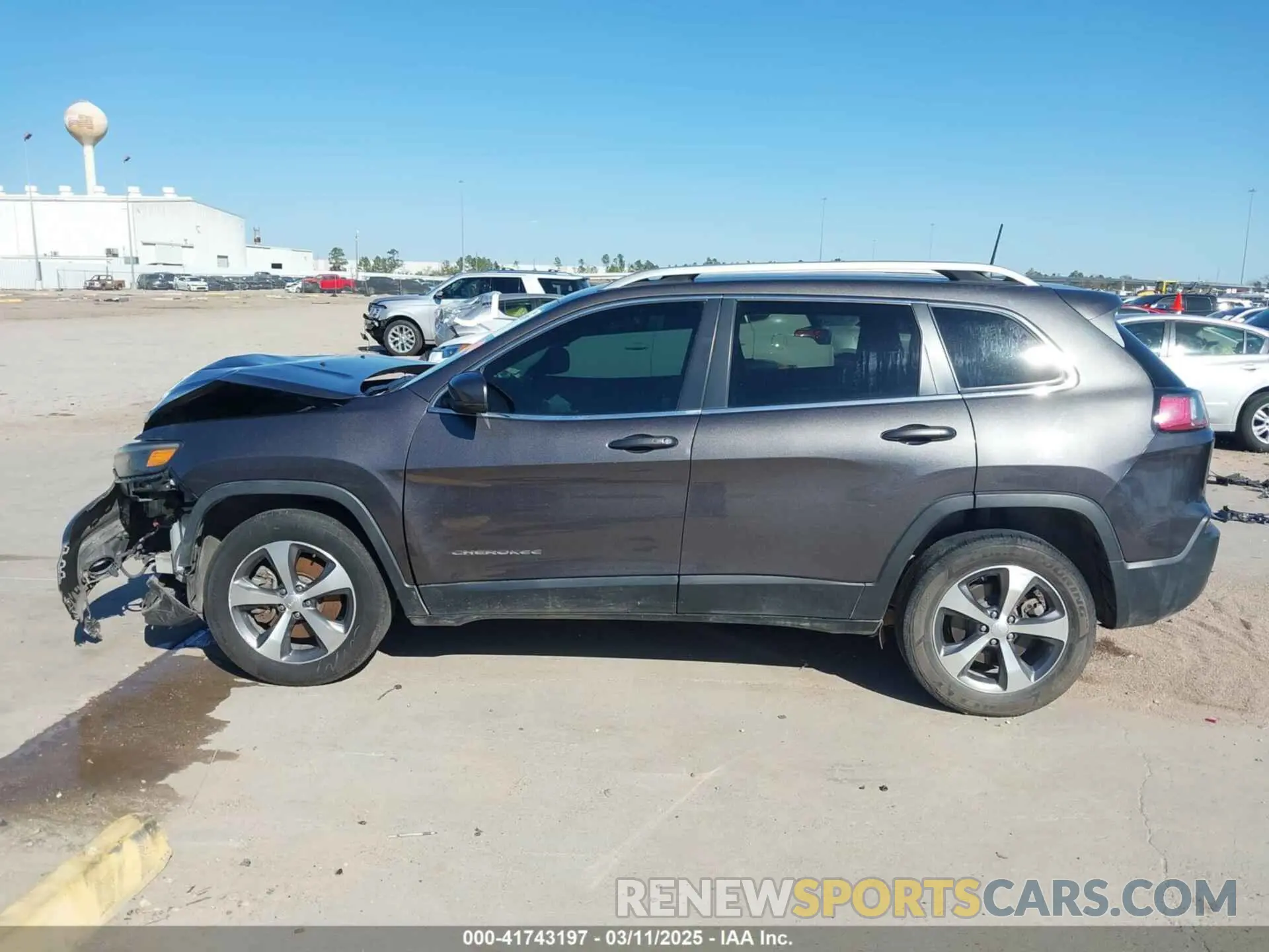 14 Photograph of a damaged car 1C4PJMDX0LD606891 JEEP CHEROKEE 2020