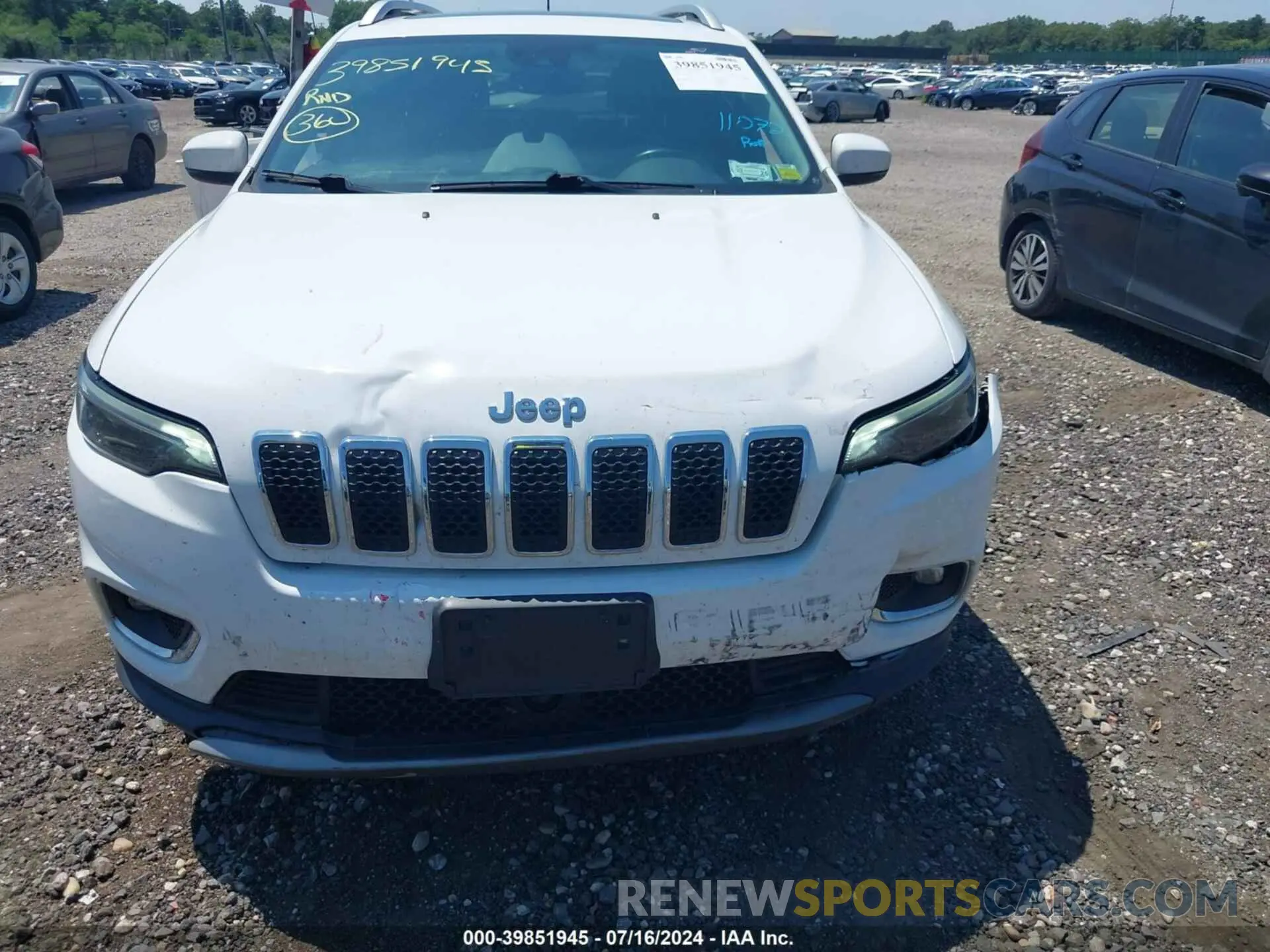 12 Photograph of a damaged car 1C4PJMDX0LD622279 JEEP CHEROKEE 2020