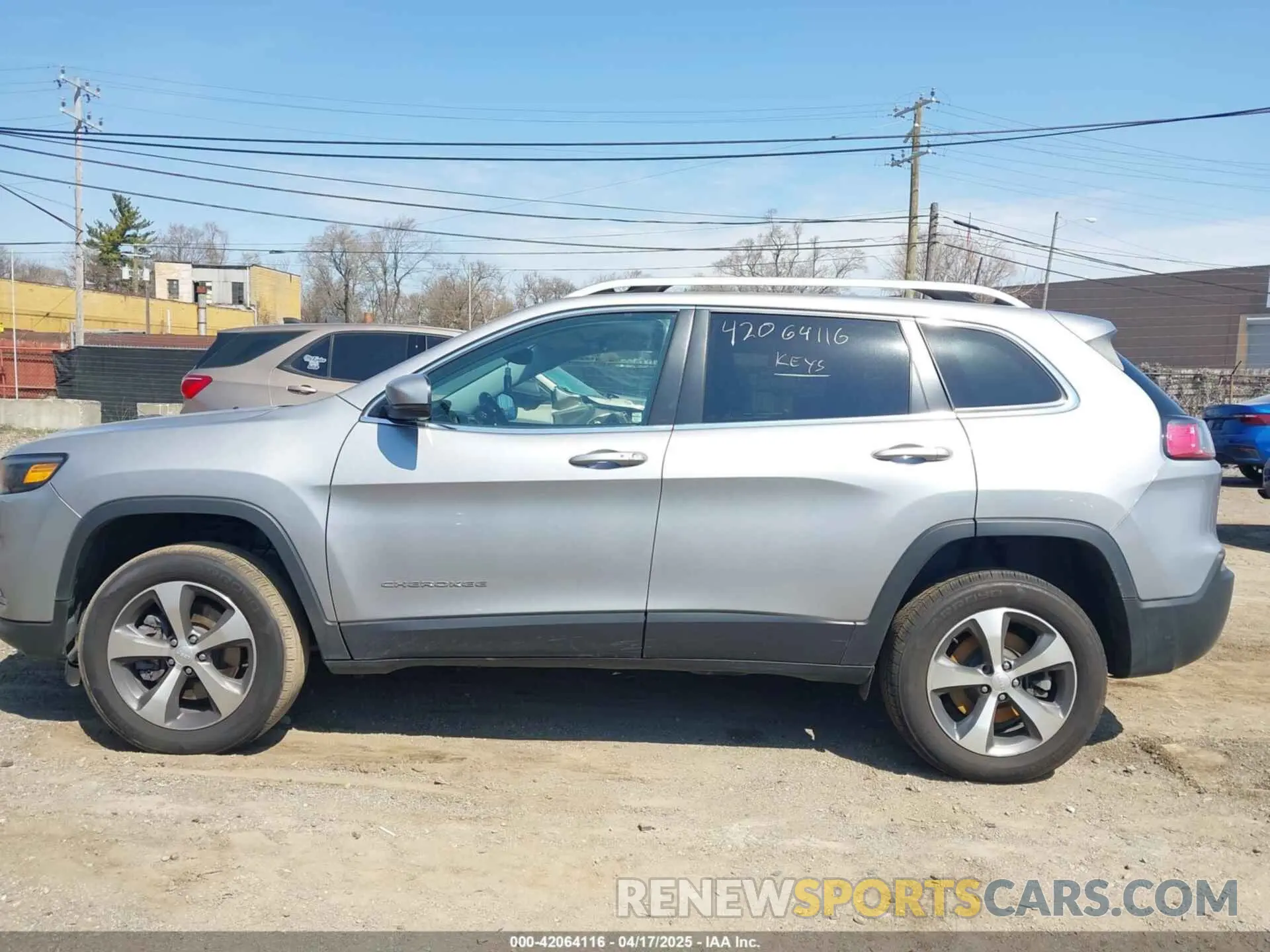 14 Photograph of a damaged car 1C4PJMDX0LD627840 JEEP CHEROKEE 2020